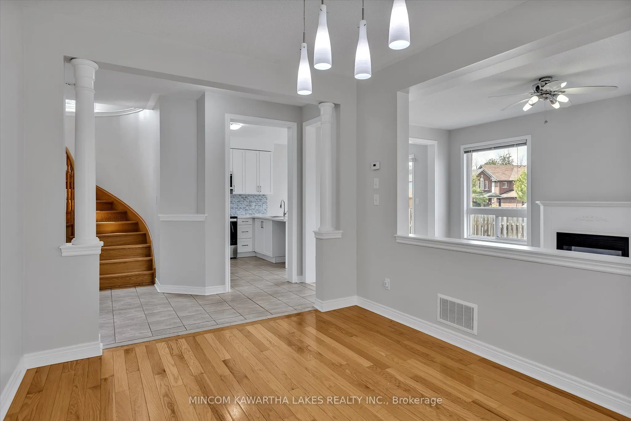 1403 Mcauliffe Lane