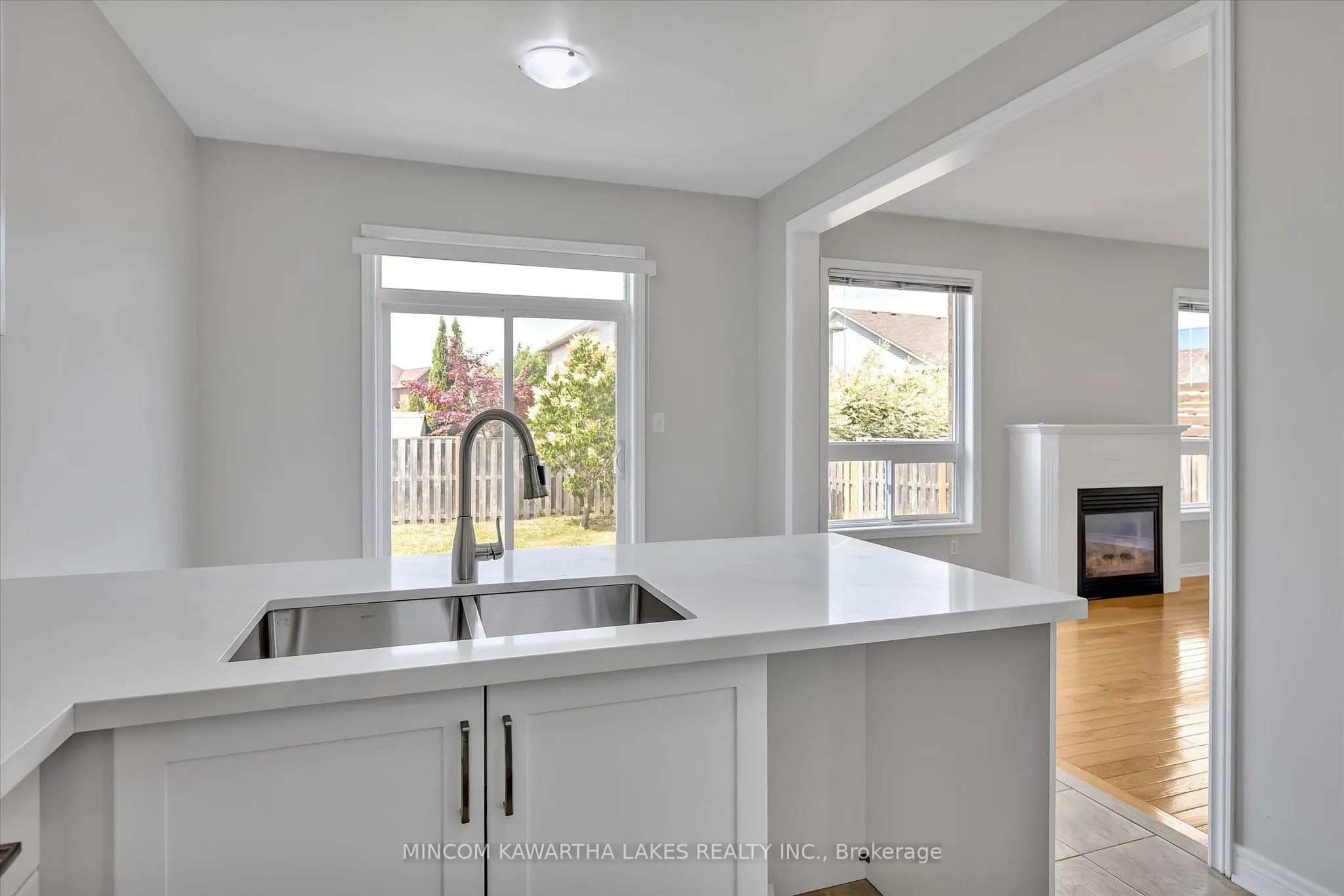 1403 Mcauliffe Lane
