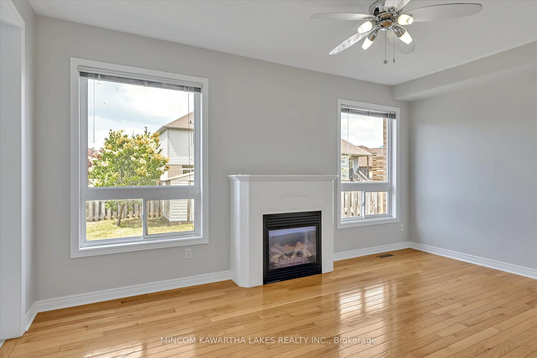 1403 Mcauliffe Lane