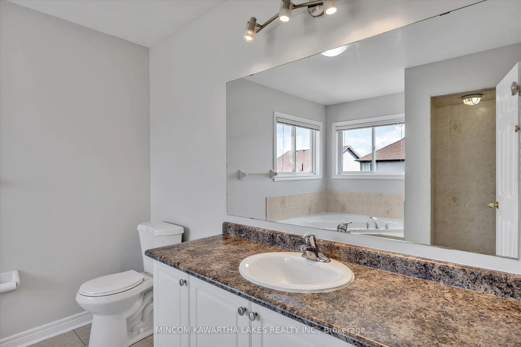 1403 Mcauliffe Lane
