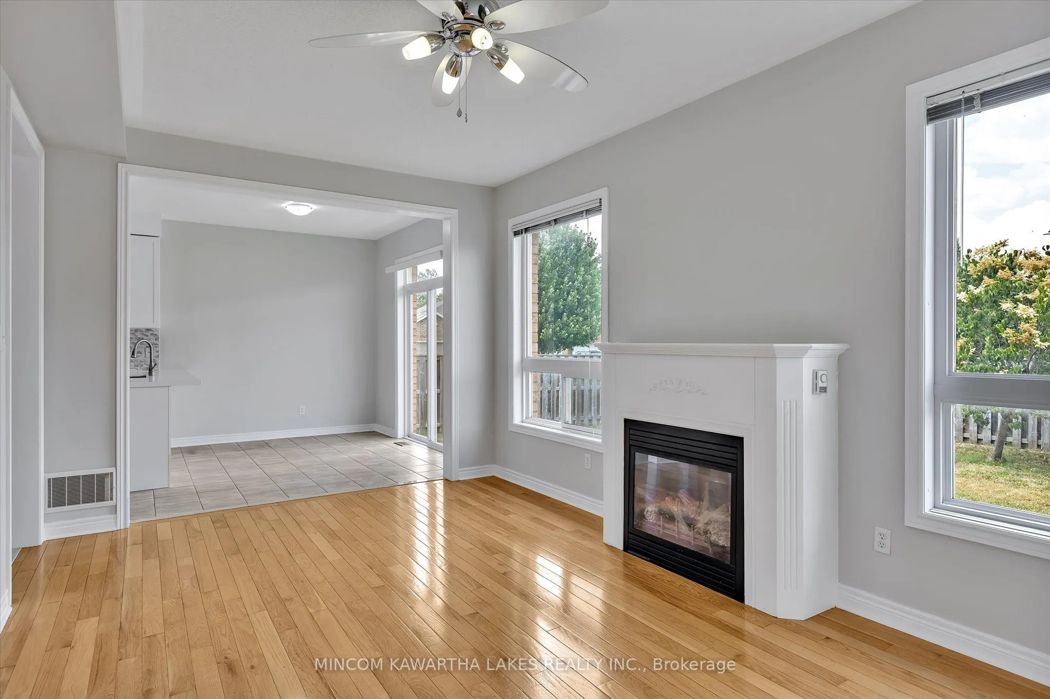 1403 Mcauliffe Lane