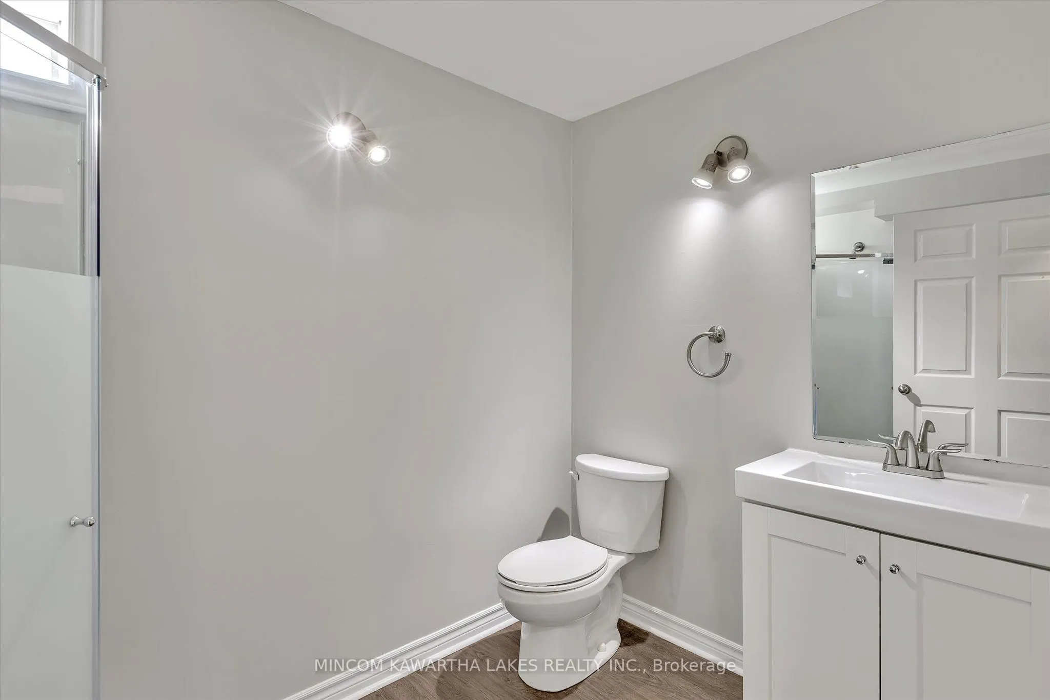 1403 Mcauliffe Lane