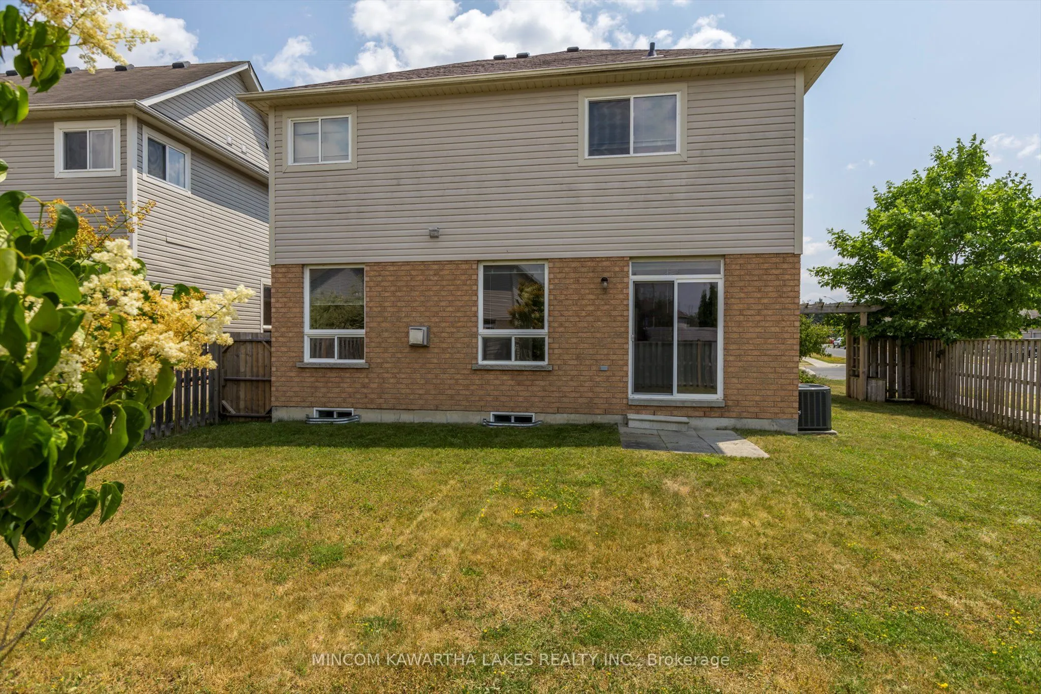1403 Mcauliffe Lane