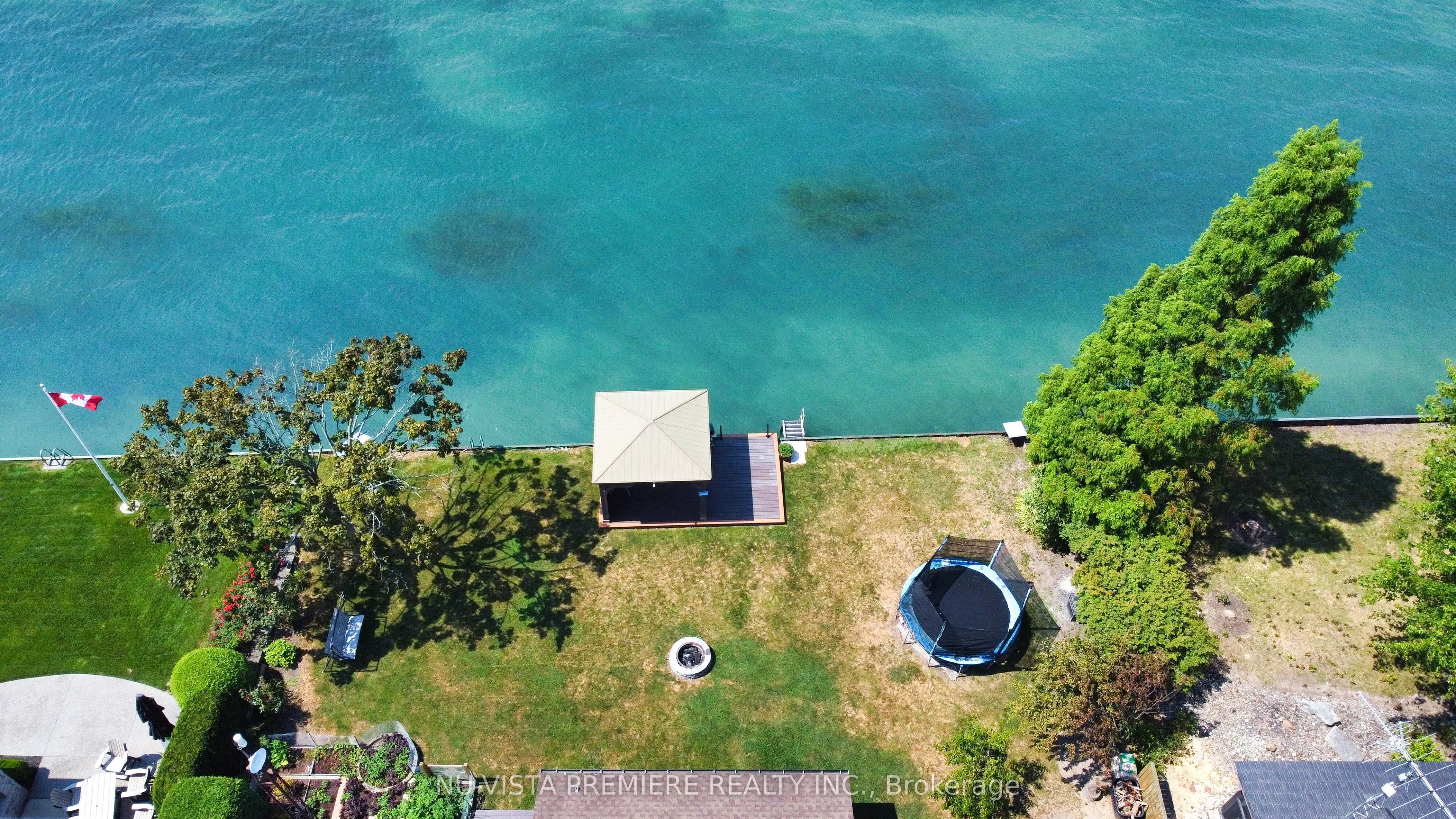 3943 Seaway Road