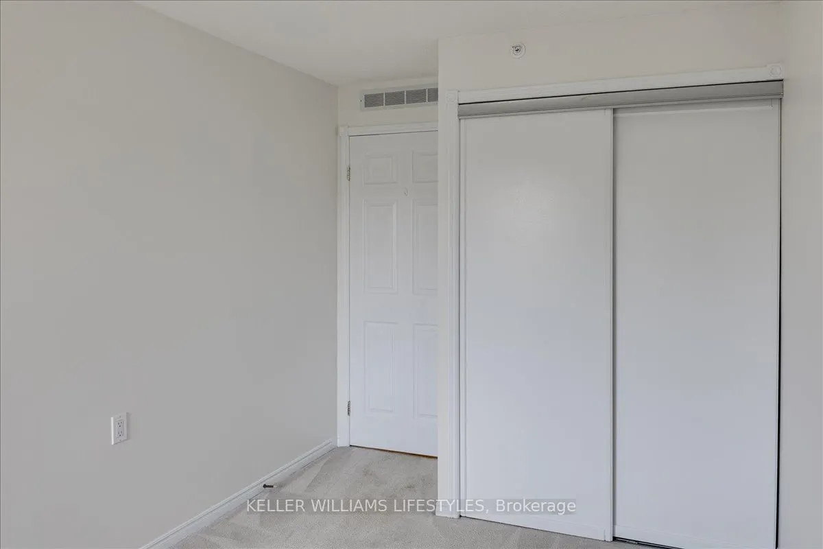511 Gainsborough Road, #410