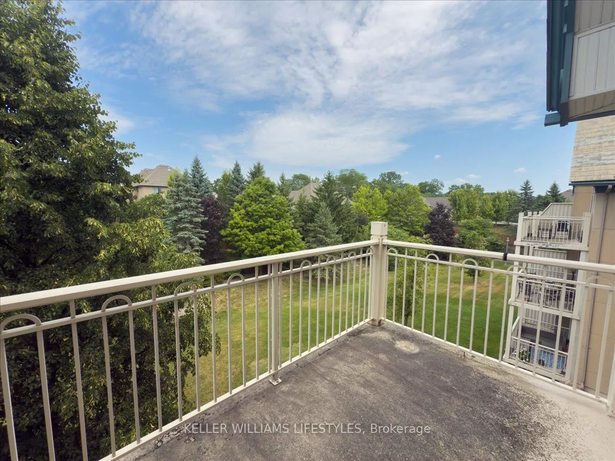 511 Gainsborough Road, #410