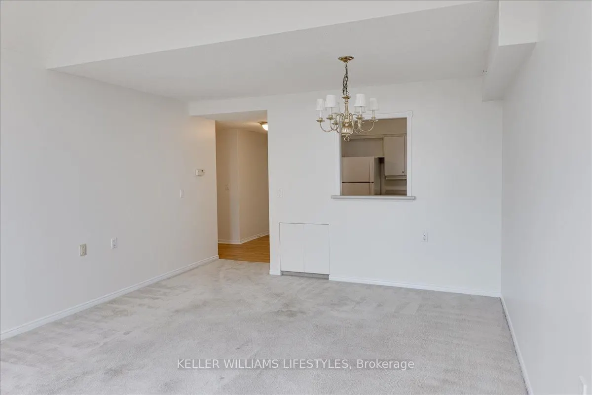 511 Gainsborough Road, #410