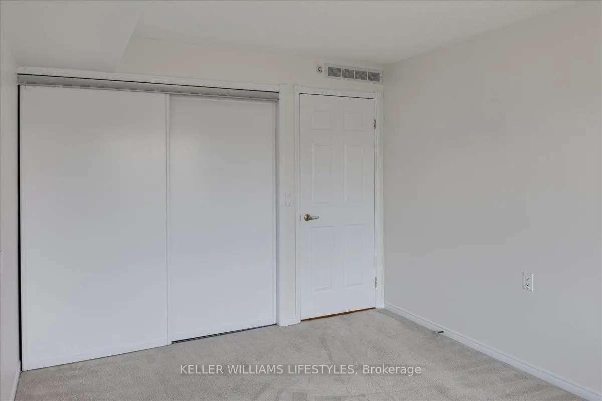 511 Gainsborough Road, #410