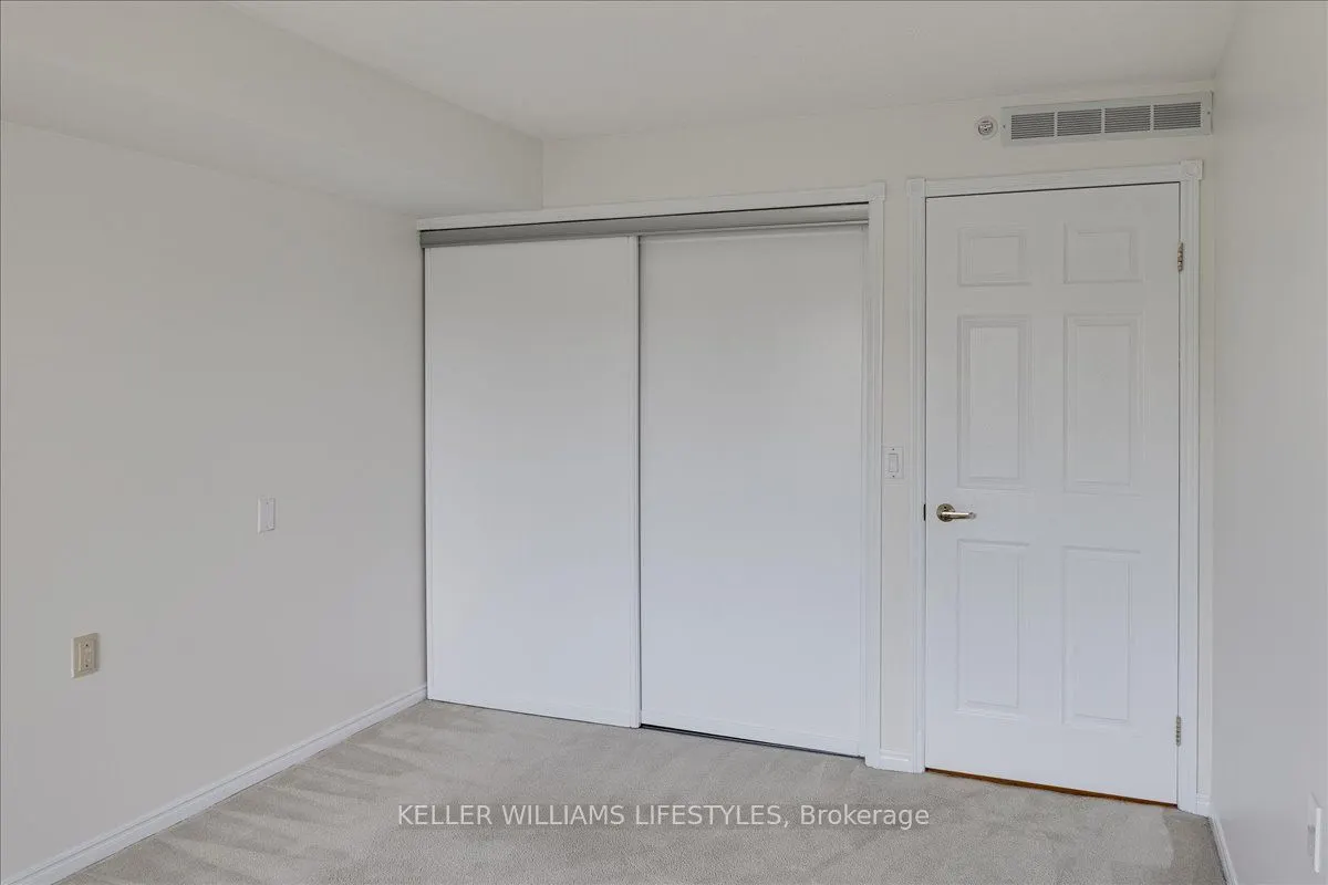 511 Gainsborough Road, #410