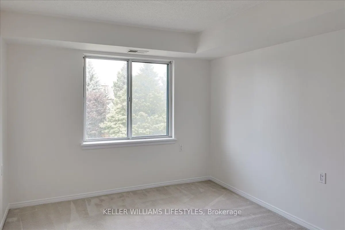 511 Gainsborough Road, #410