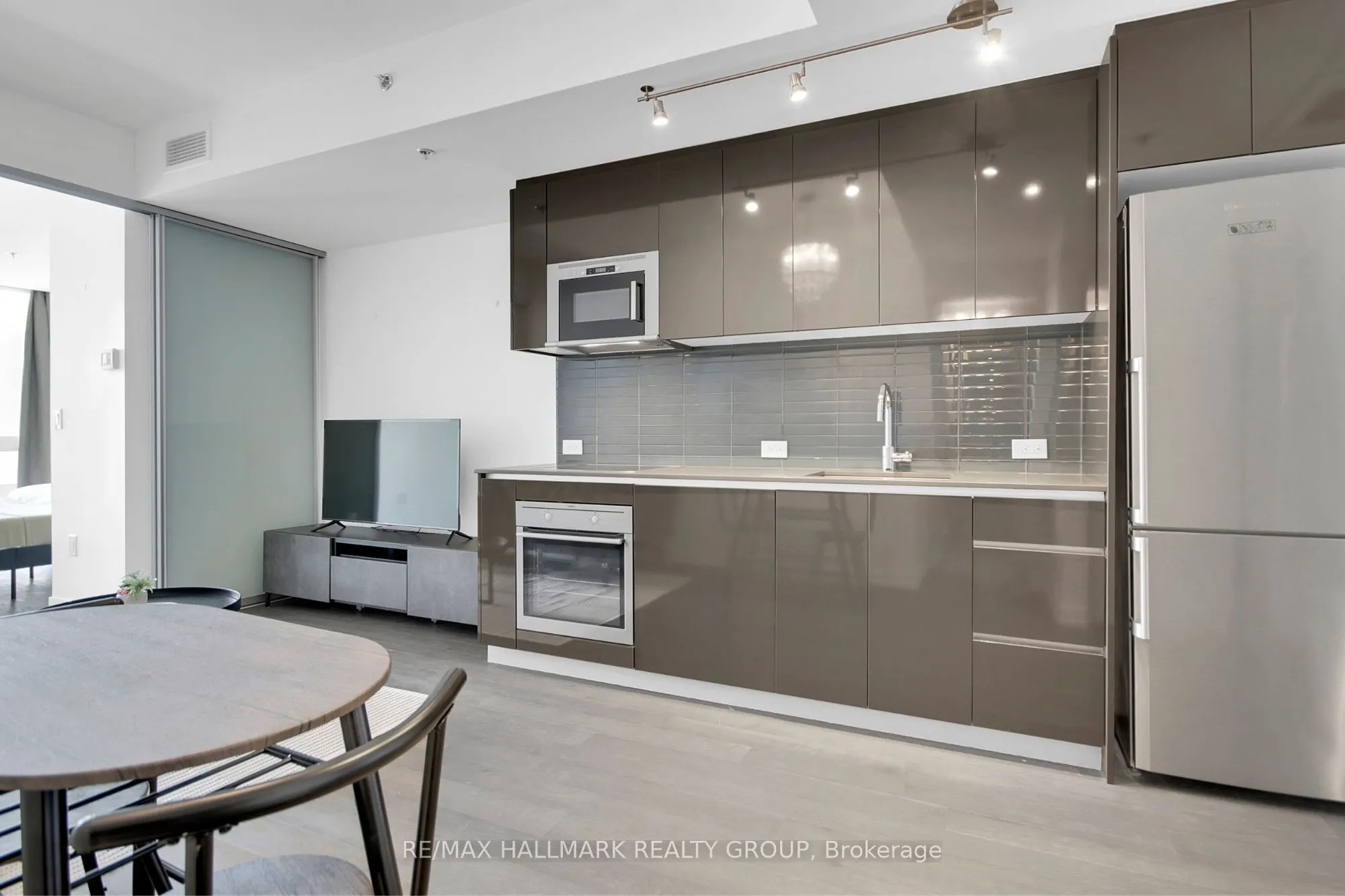 199 Slater Street, #1503