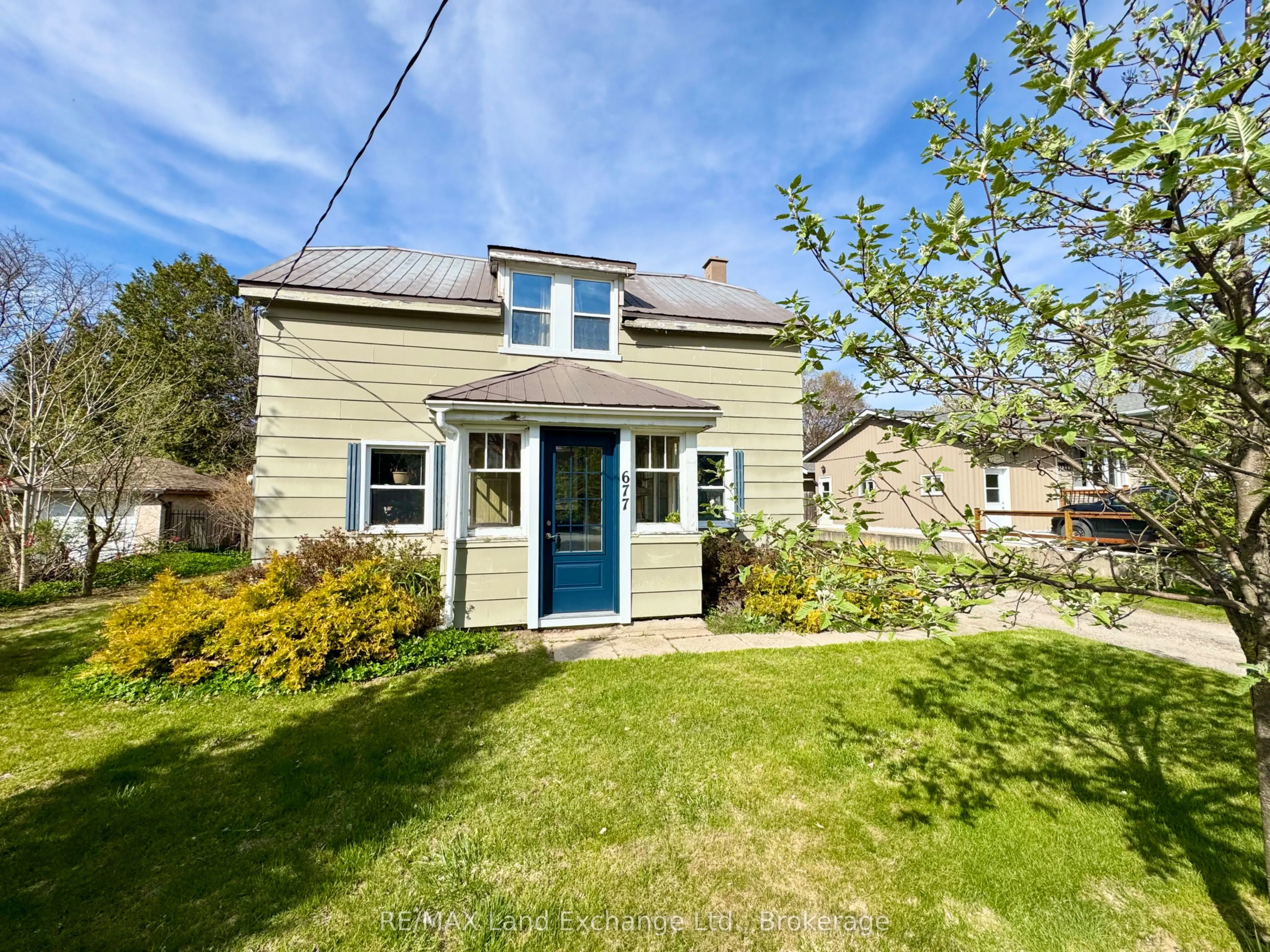 677 Louis Street