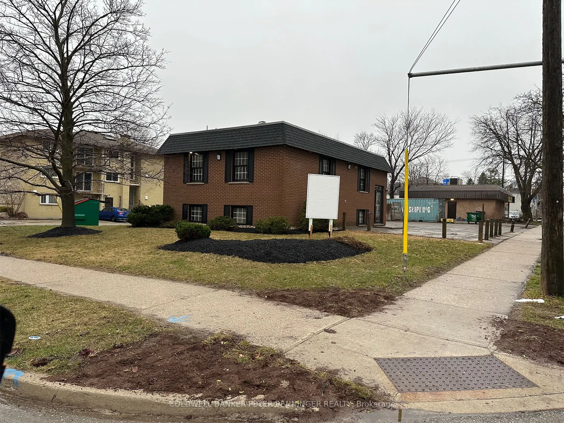 5 Hickory Street E, #B