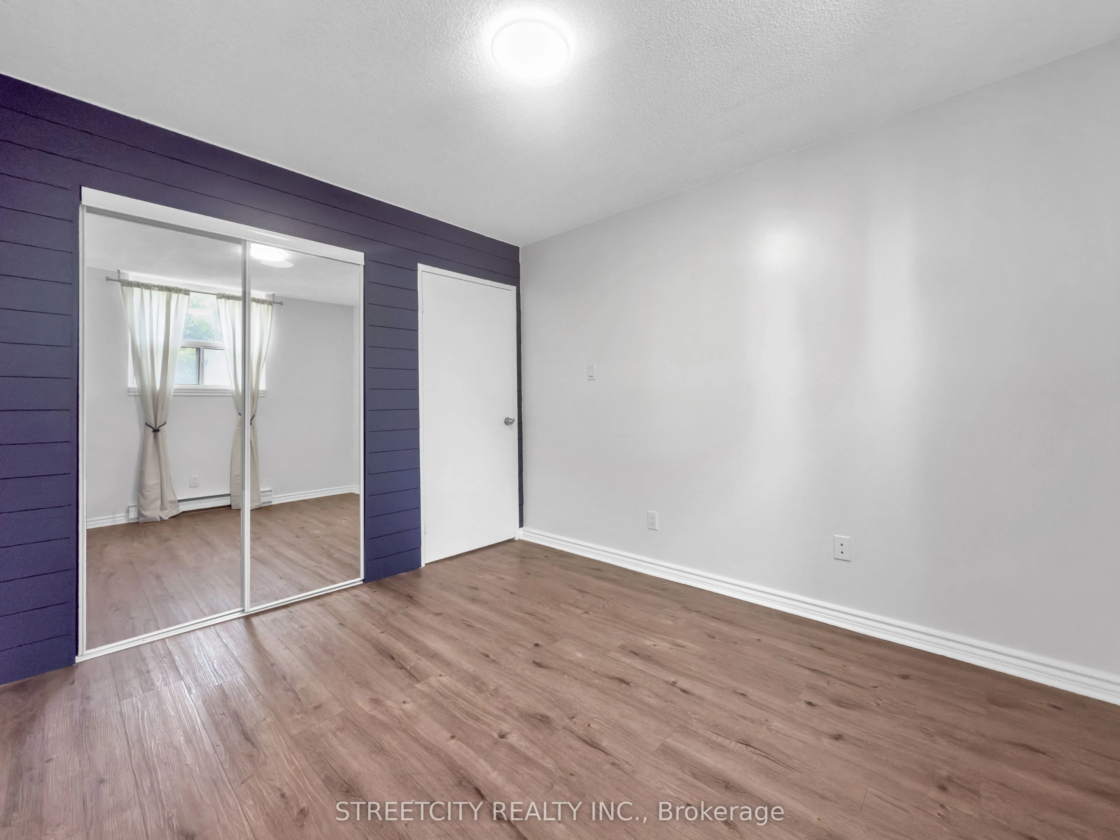 1103 Jalna Boulevard, #203
