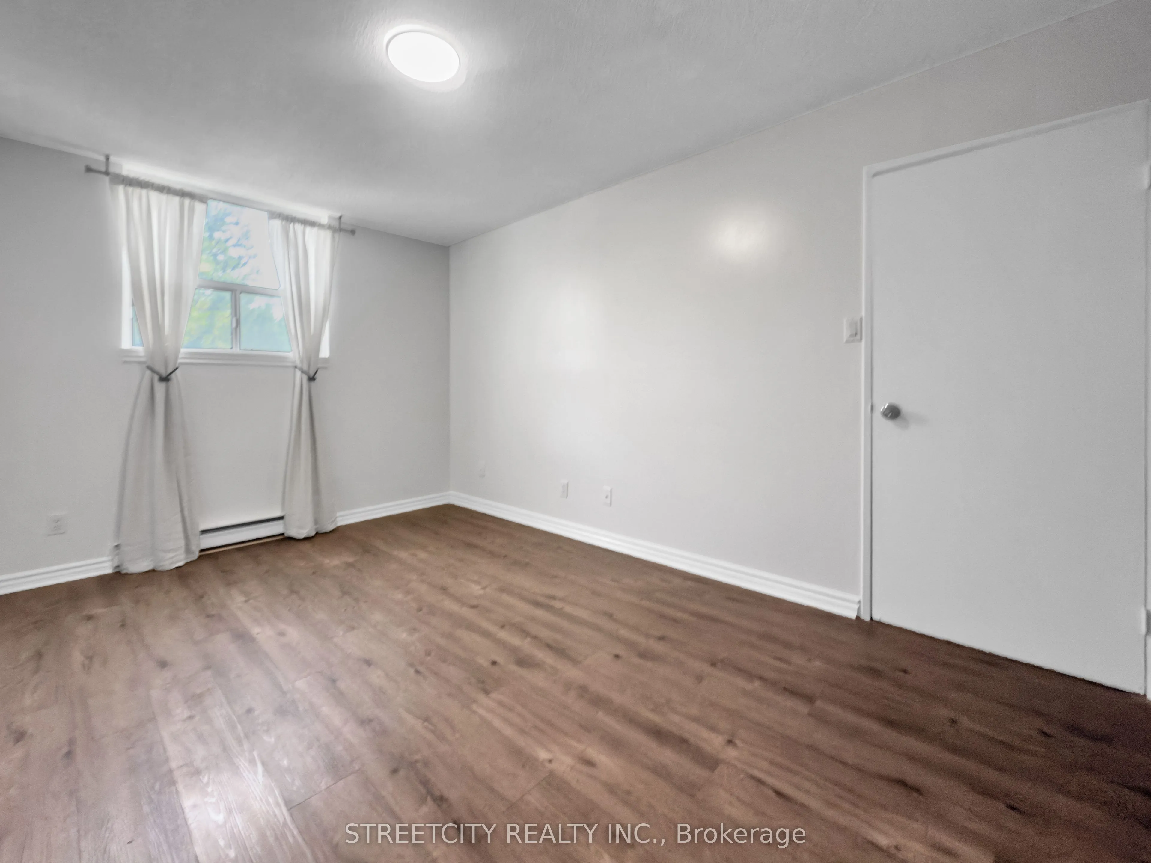 1103 Jalna Boulevard, #203