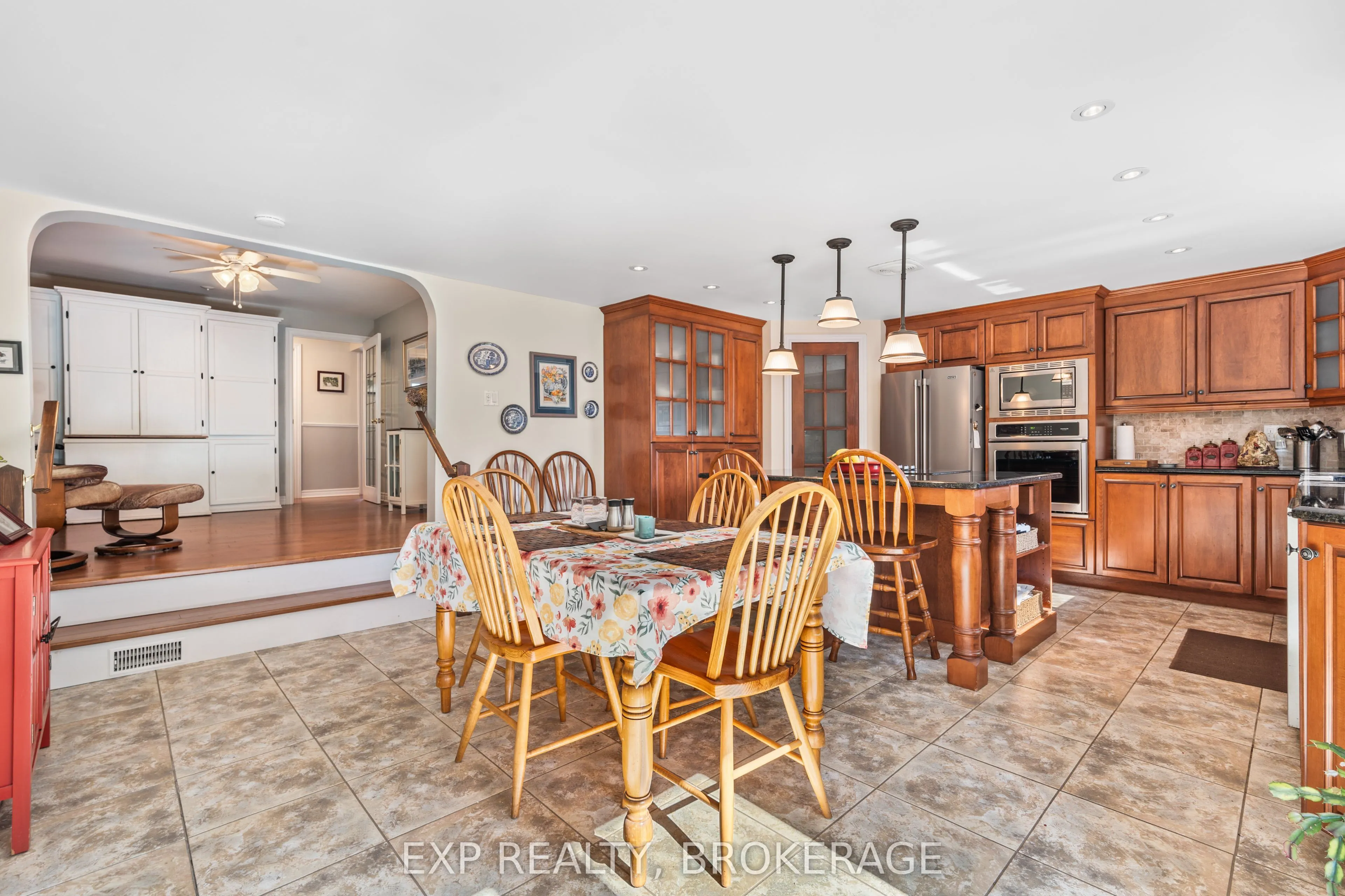 746 NATURESHORES Lane, #3