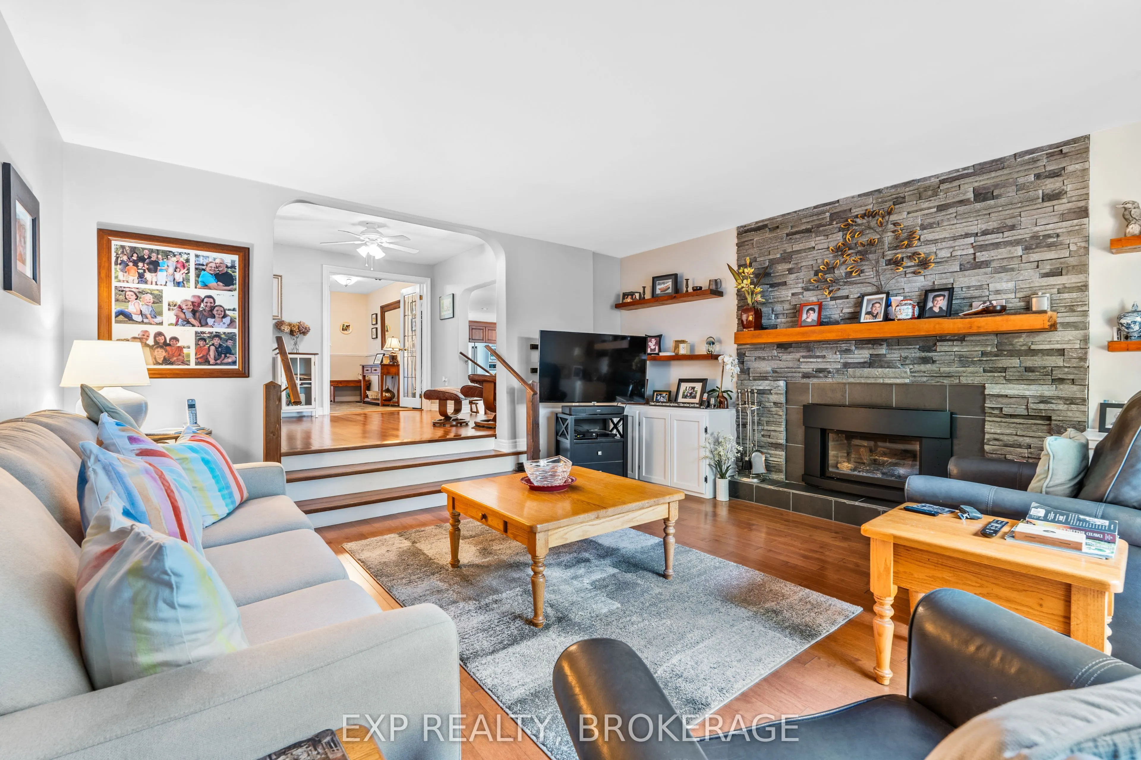 746 NATURESHORES Lane, #3