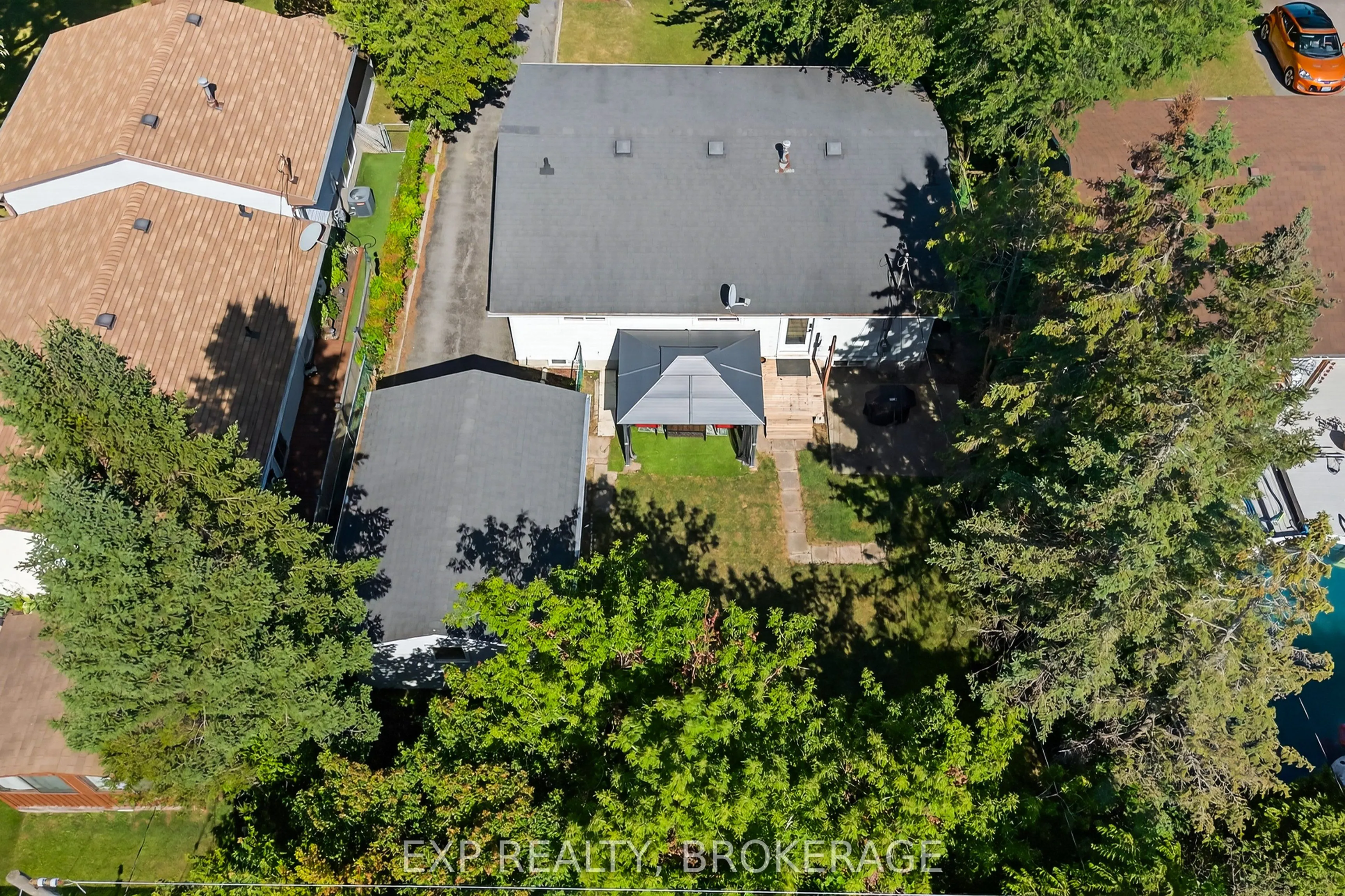 1284 WAVERLEY Crescent