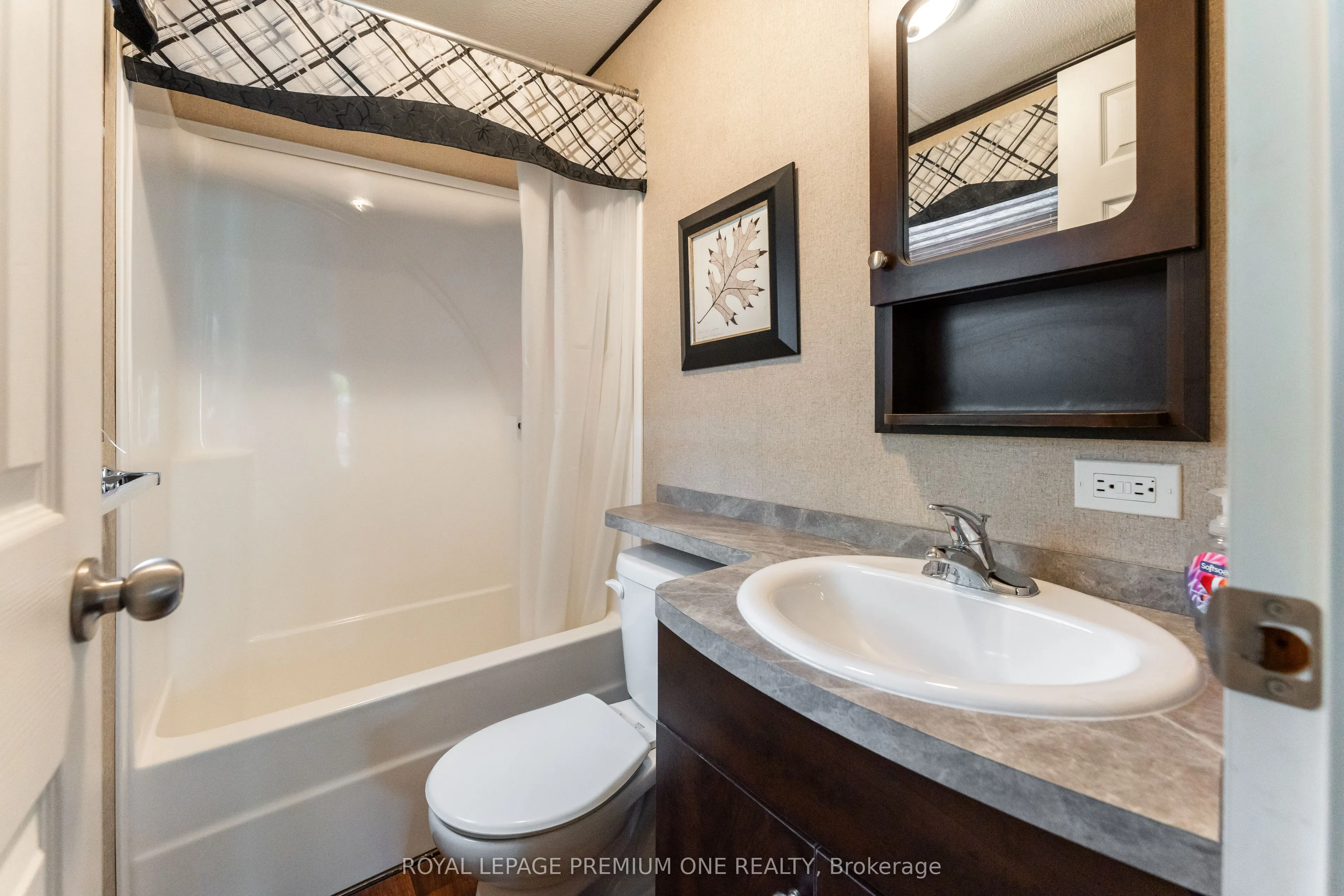 1501 LINE 8 Road, #254
