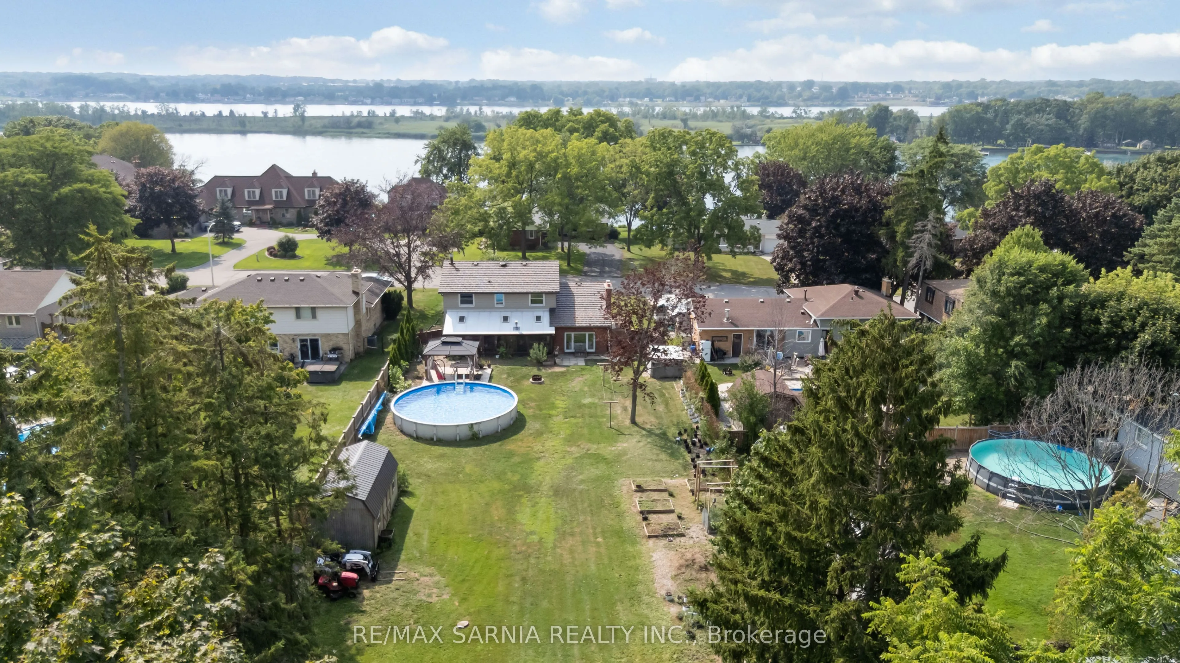 564 Riverside Drive