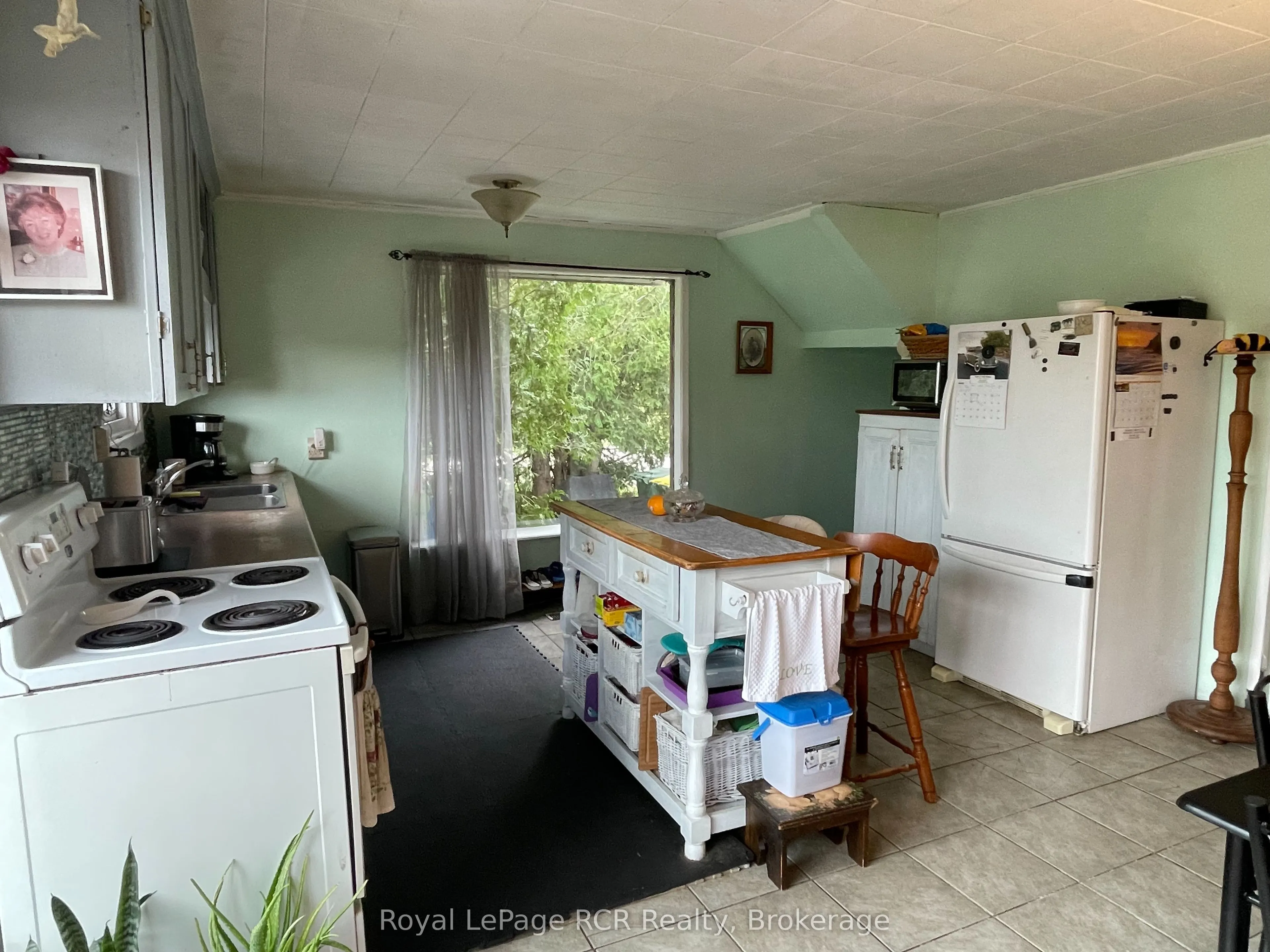 354475 Osprey-Artemesia Townline