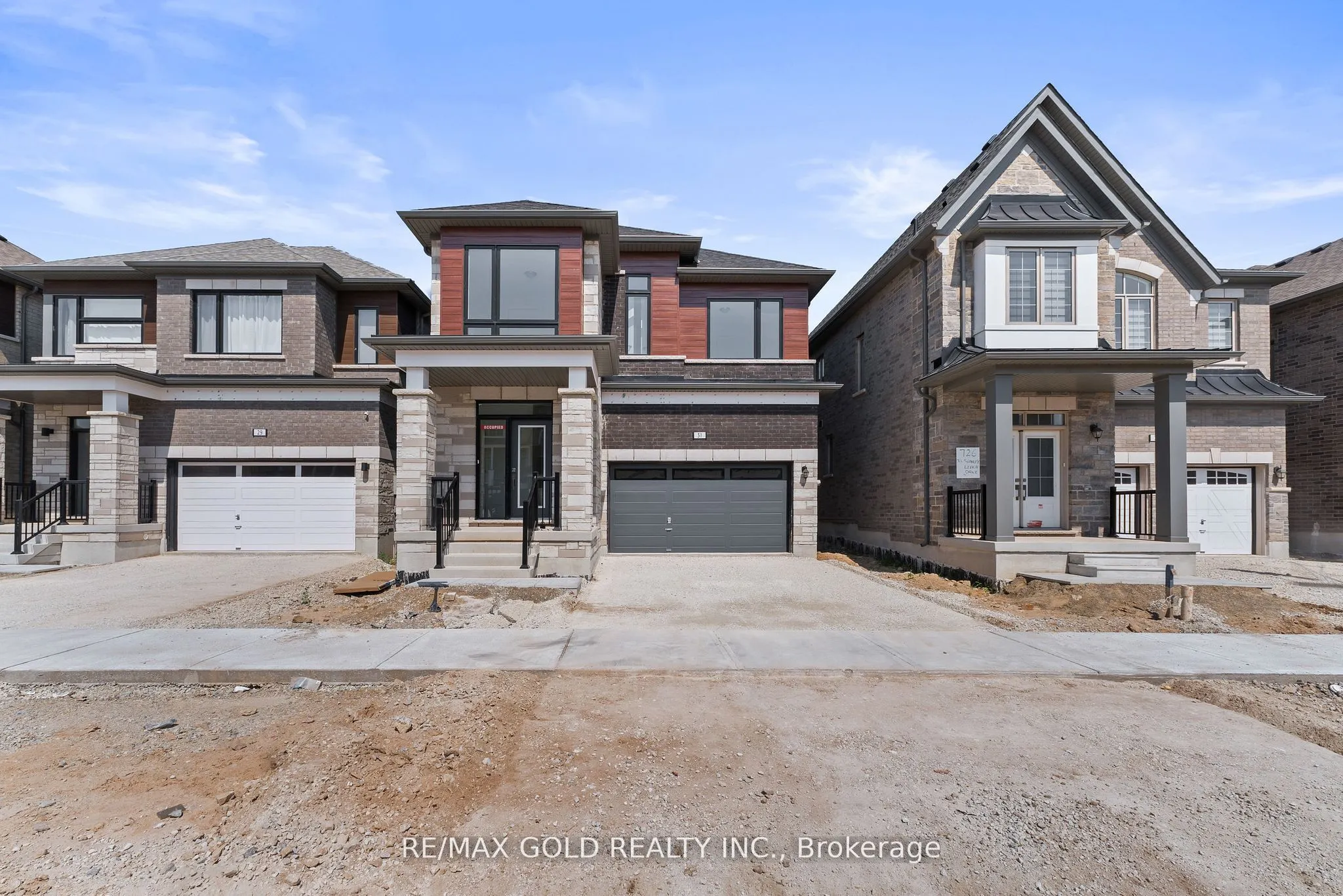 31 Stanley Leitch Drive