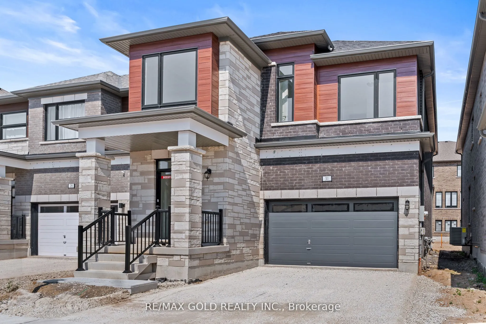 31 Stanley Leitch Drive