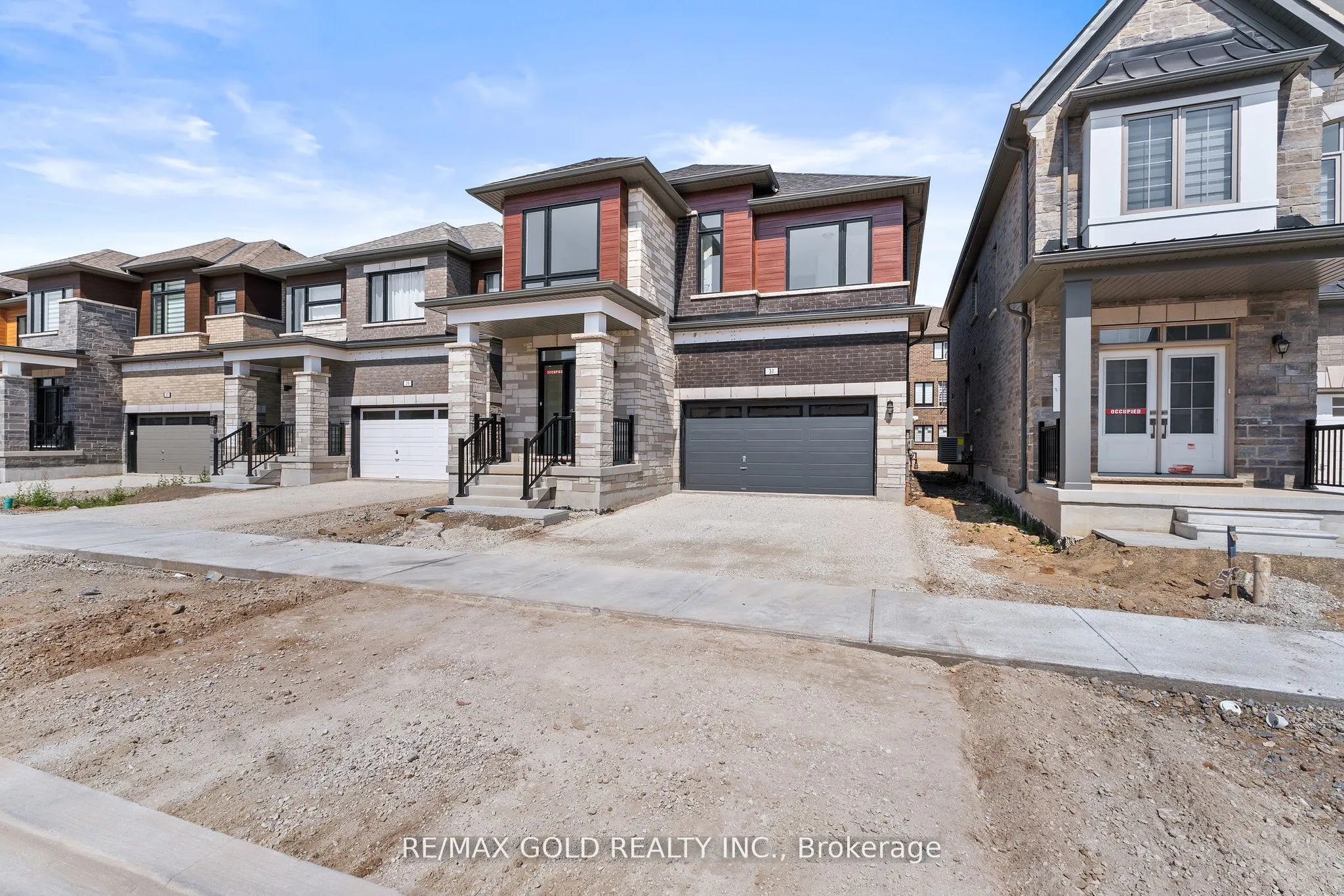 31 Stanley Leitch Drive