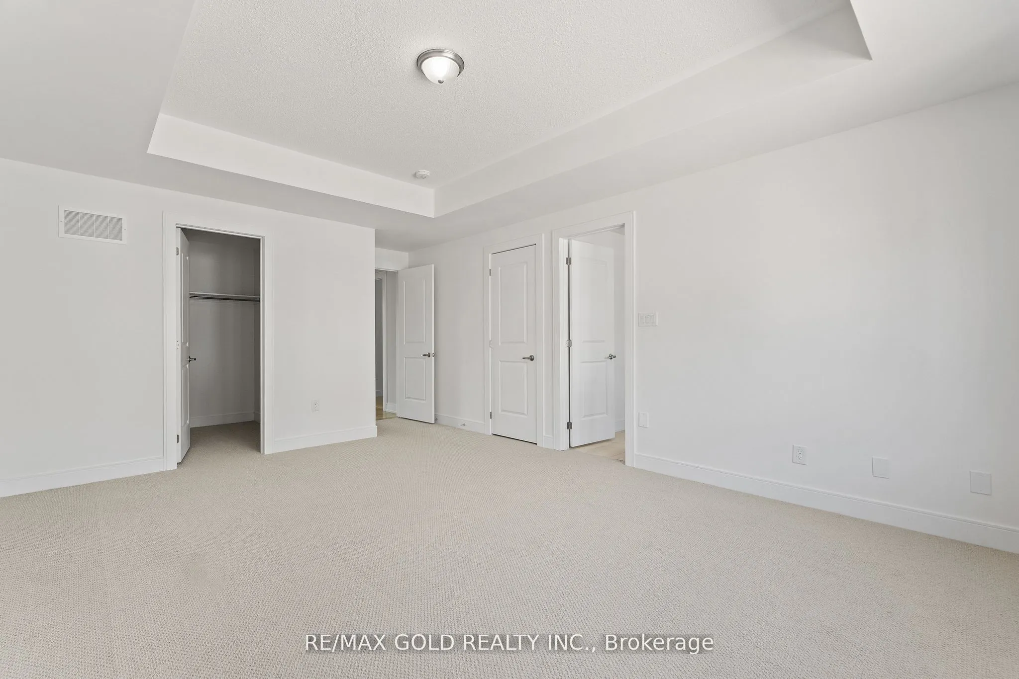 31 Stanley Leitch Drive
