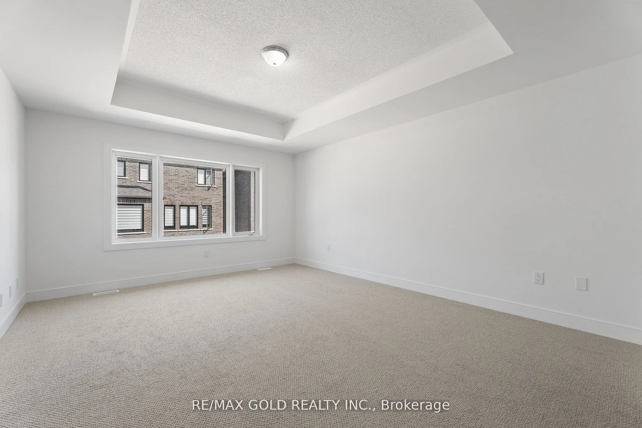 31 Stanley Leitch Drive