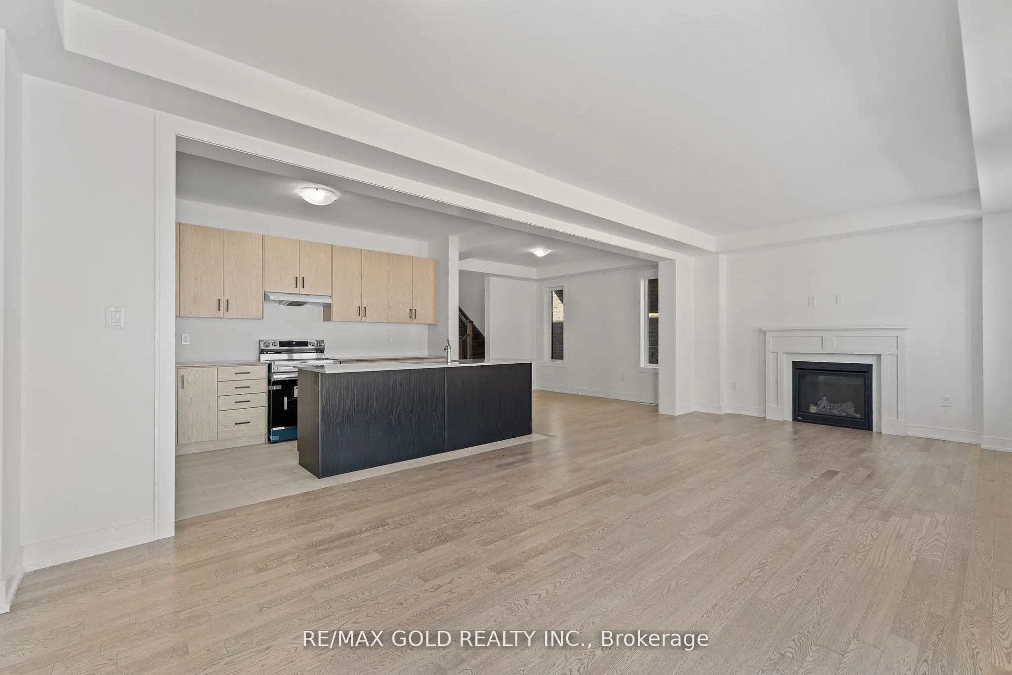 31 Stanley Leitch Drive