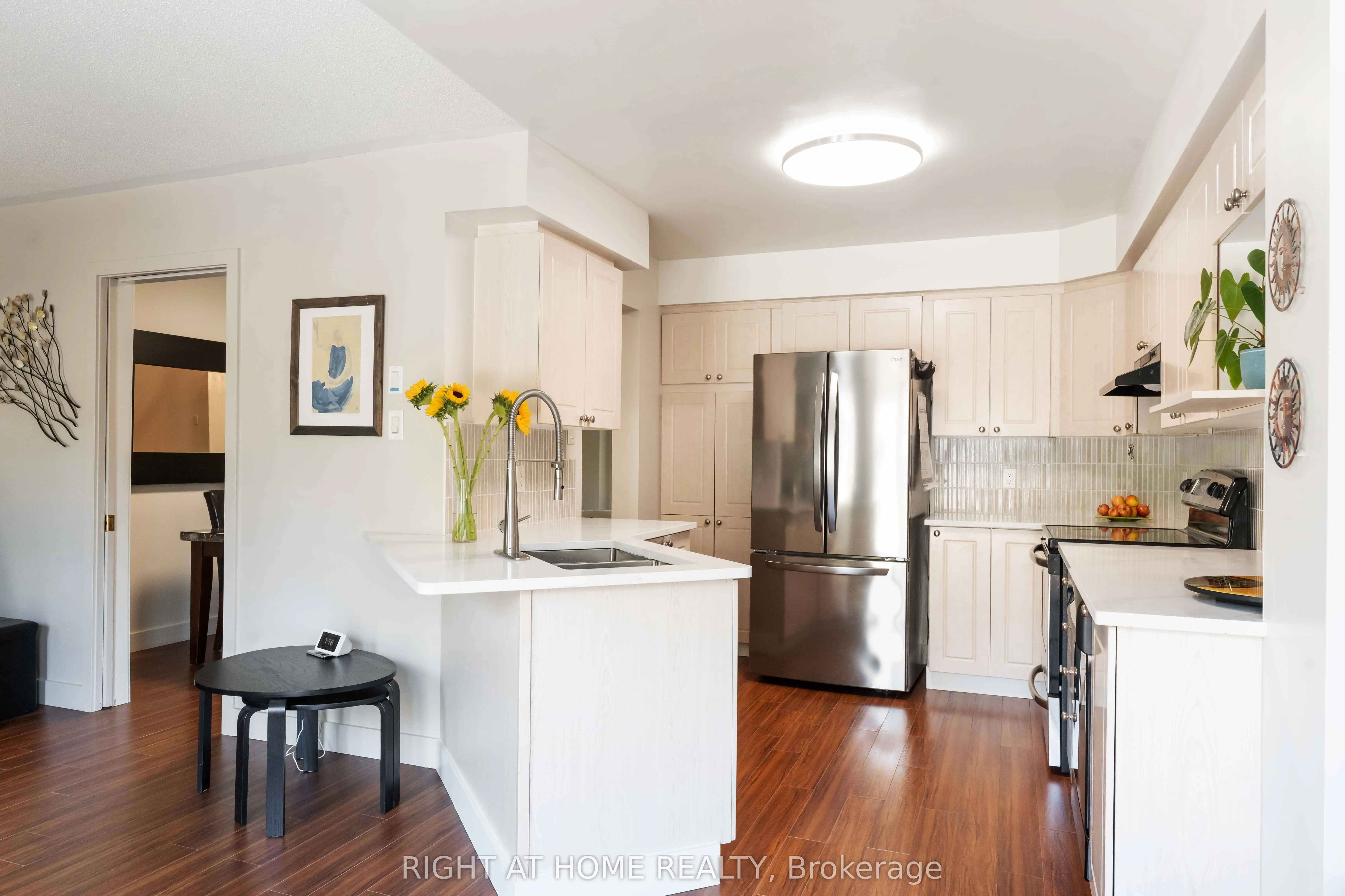 142 Blackdome Crescent