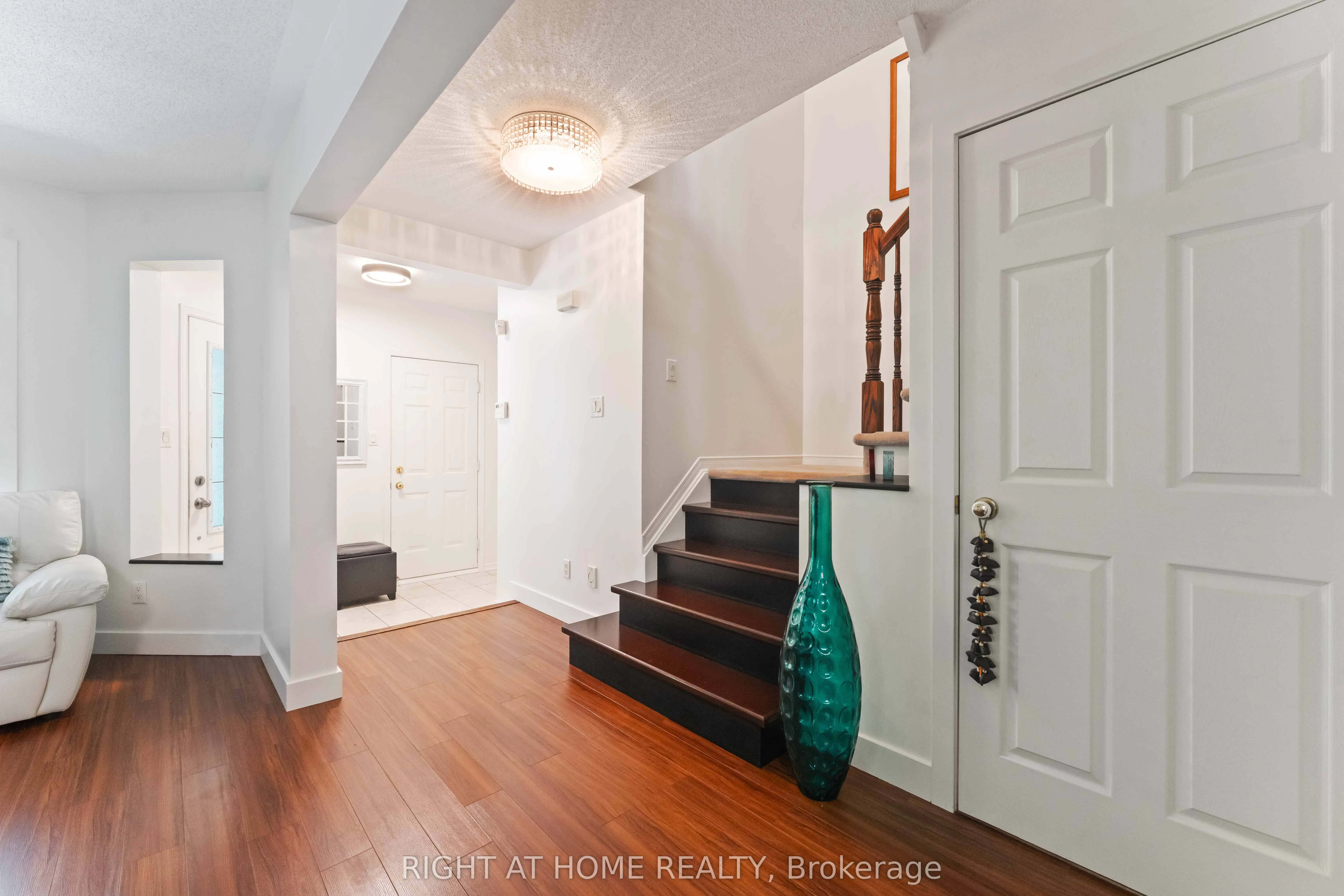 142 Blackdome Crescent