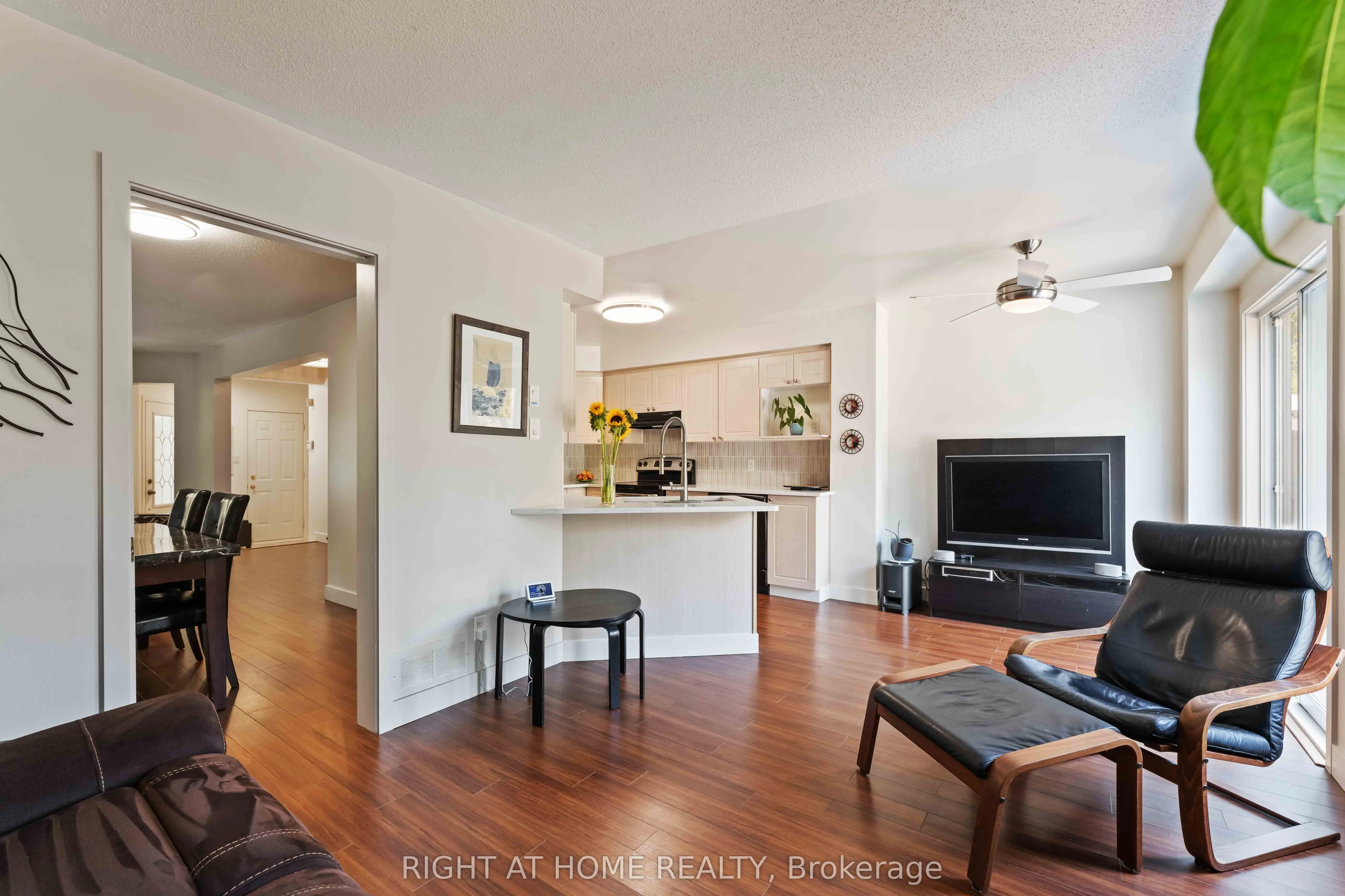 142 Blackdome Crescent
