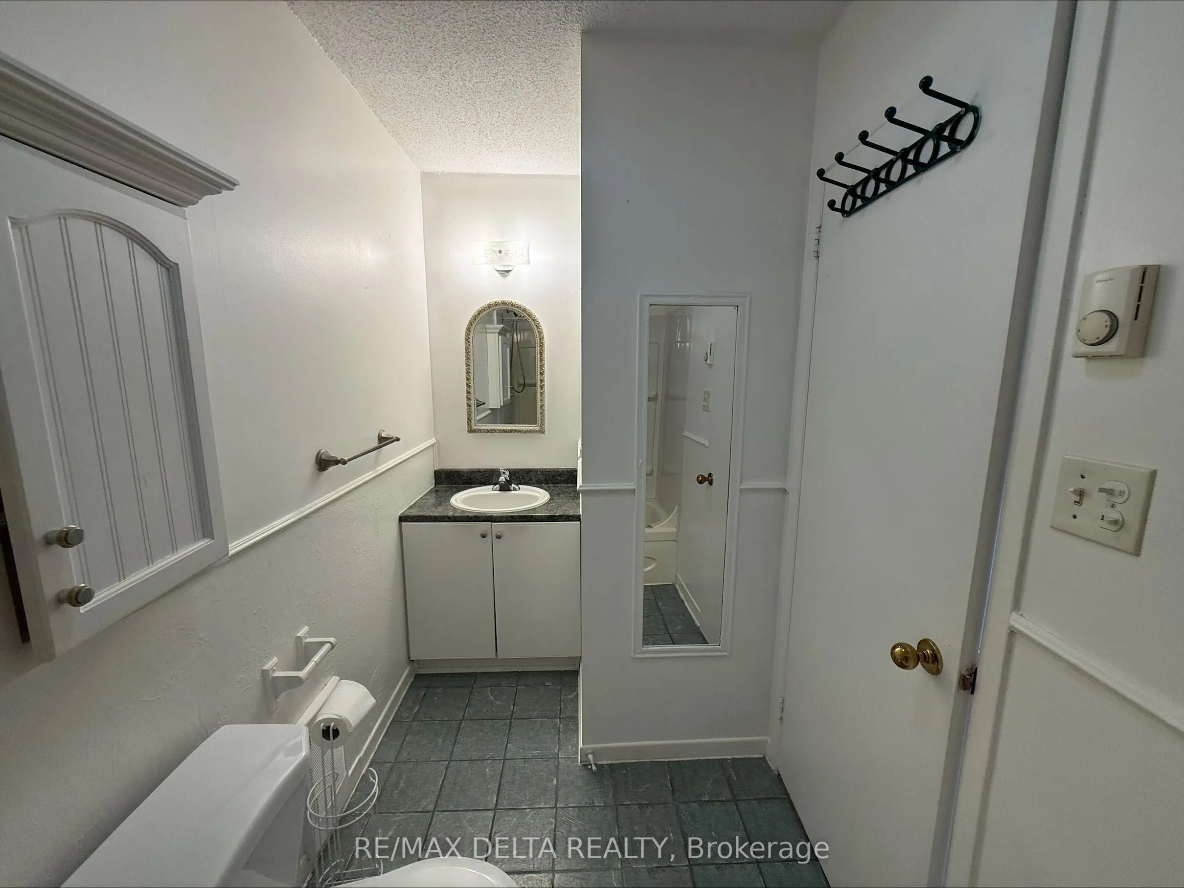 2248 LAVAL Road, #5