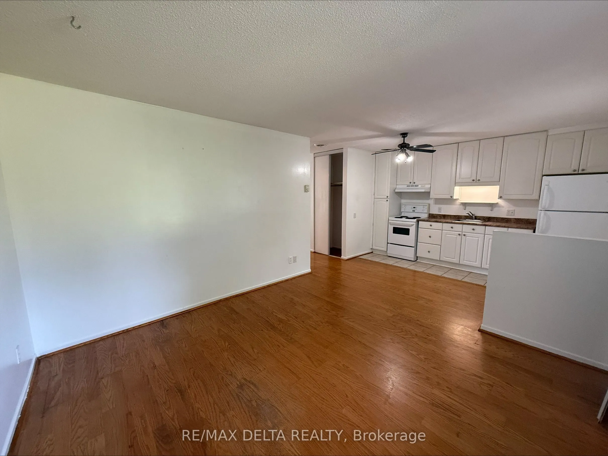 2248 LAVAL Road, #5
