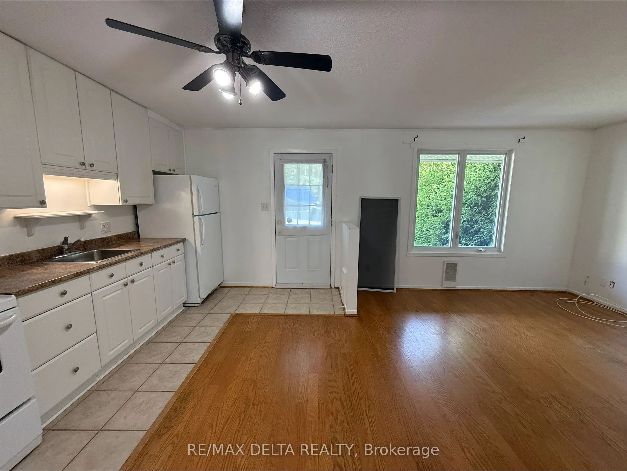 2248 LAVAL Road, #5