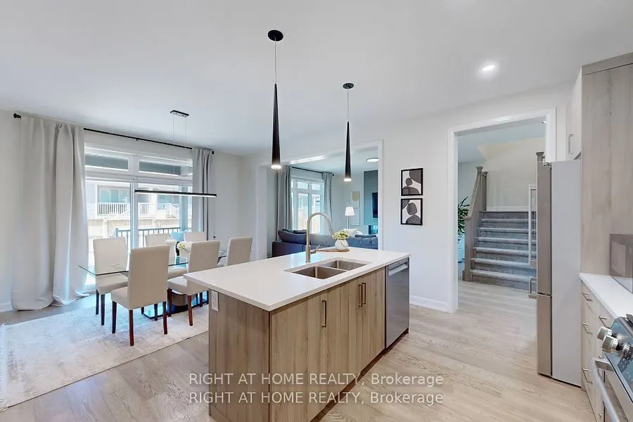 3805 SIMPSON Lane