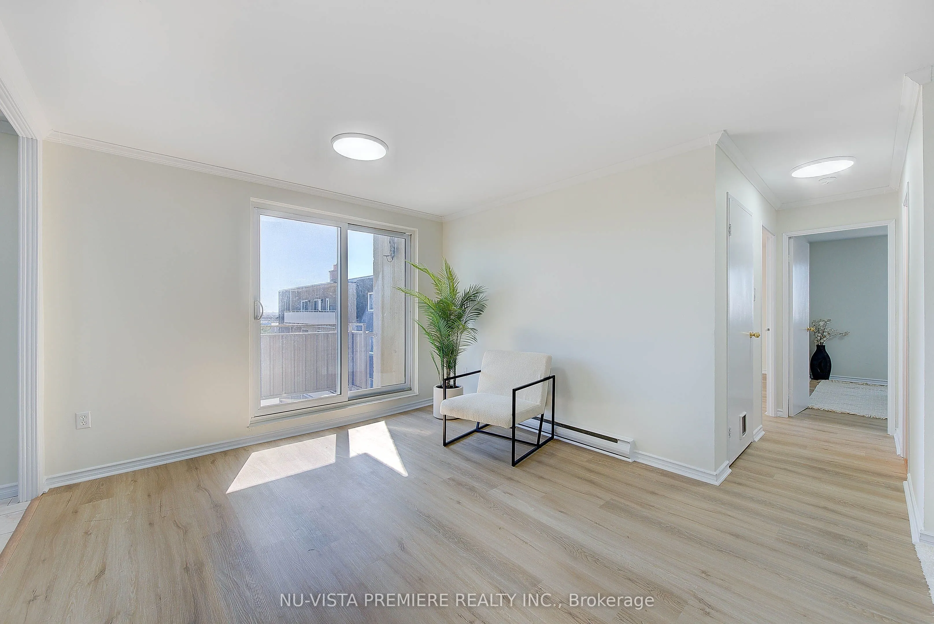 1102 Jalna Boulevard, #602