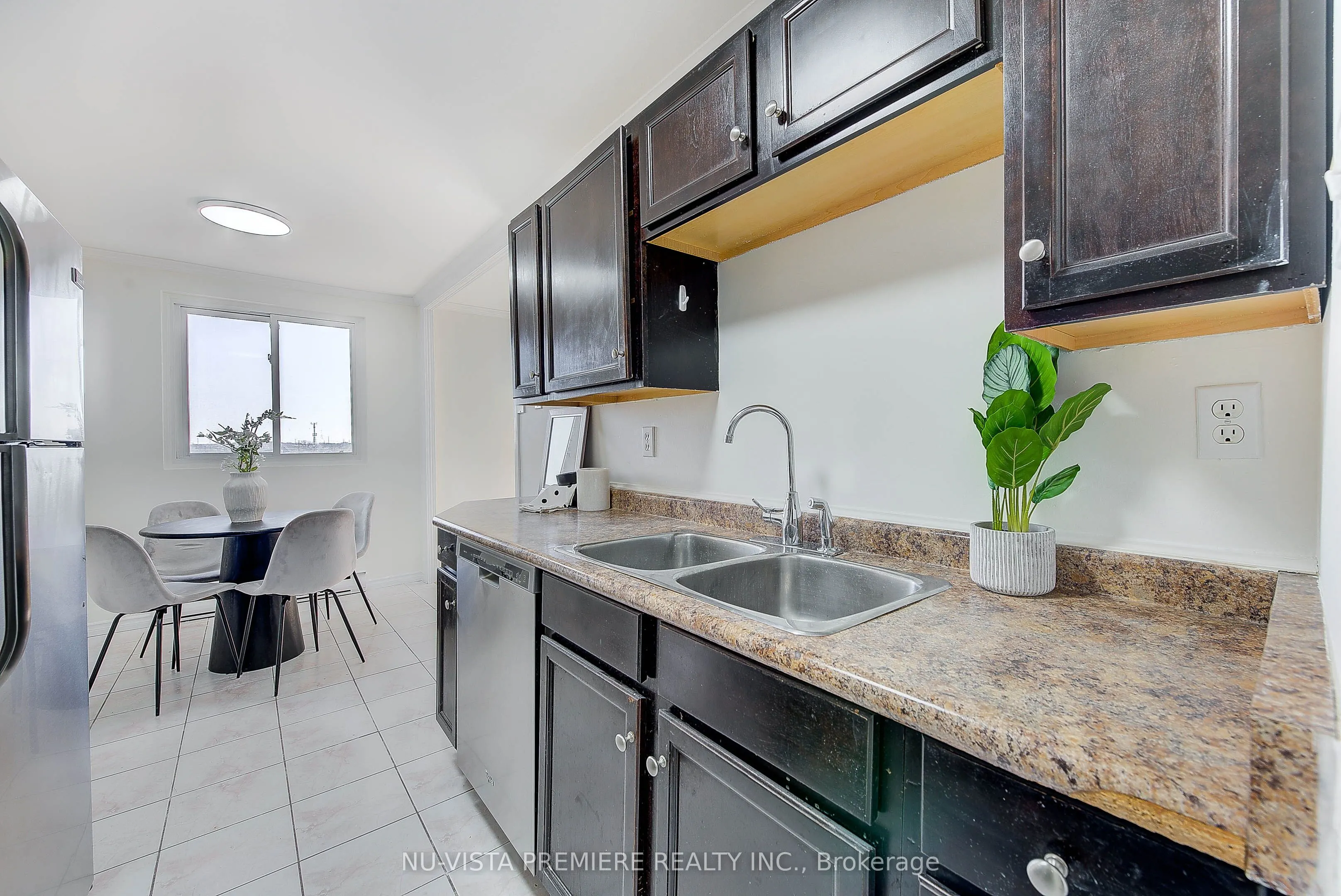 1102 Jalna Boulevard, #602