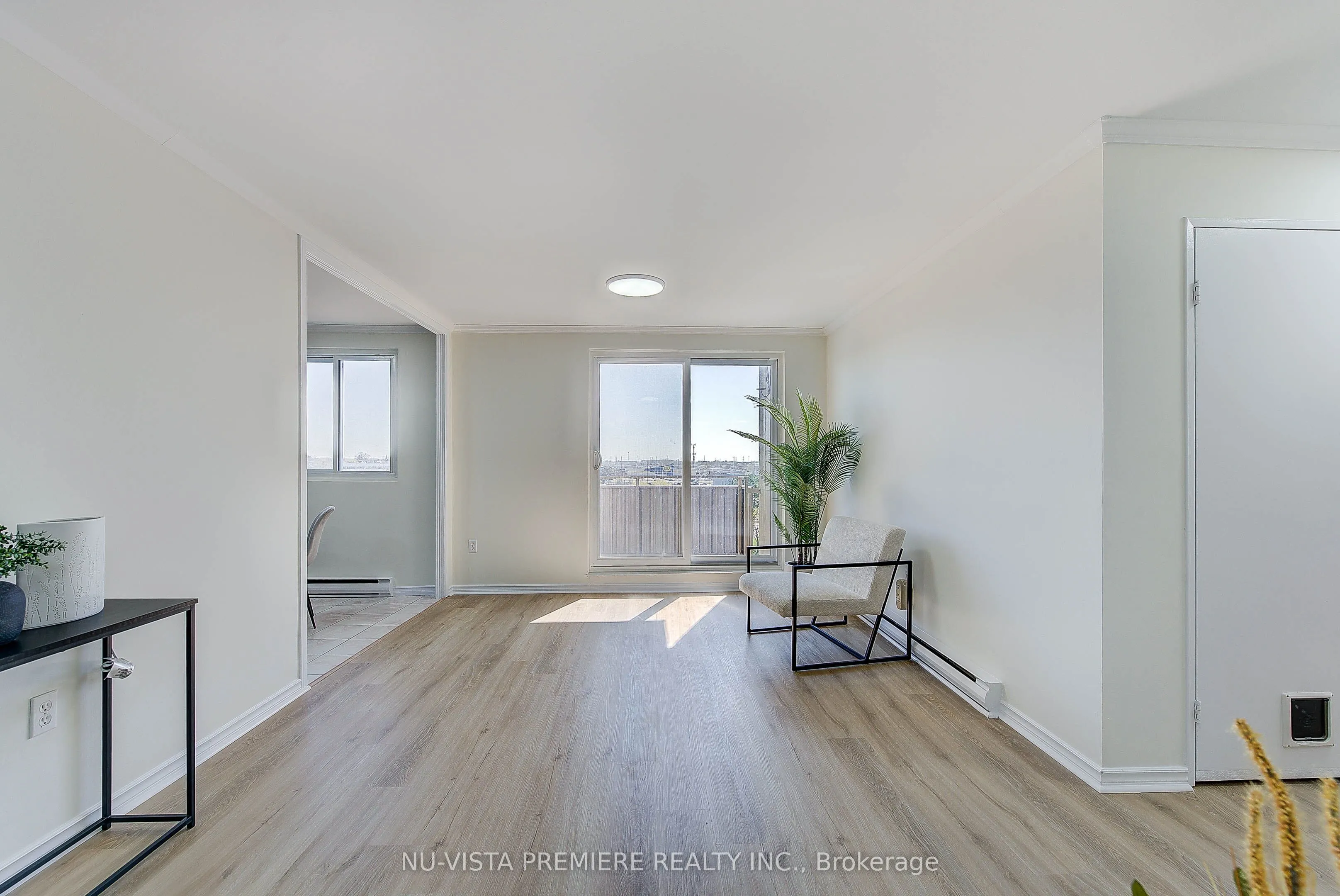 1102 Jalna Boulevard, #602