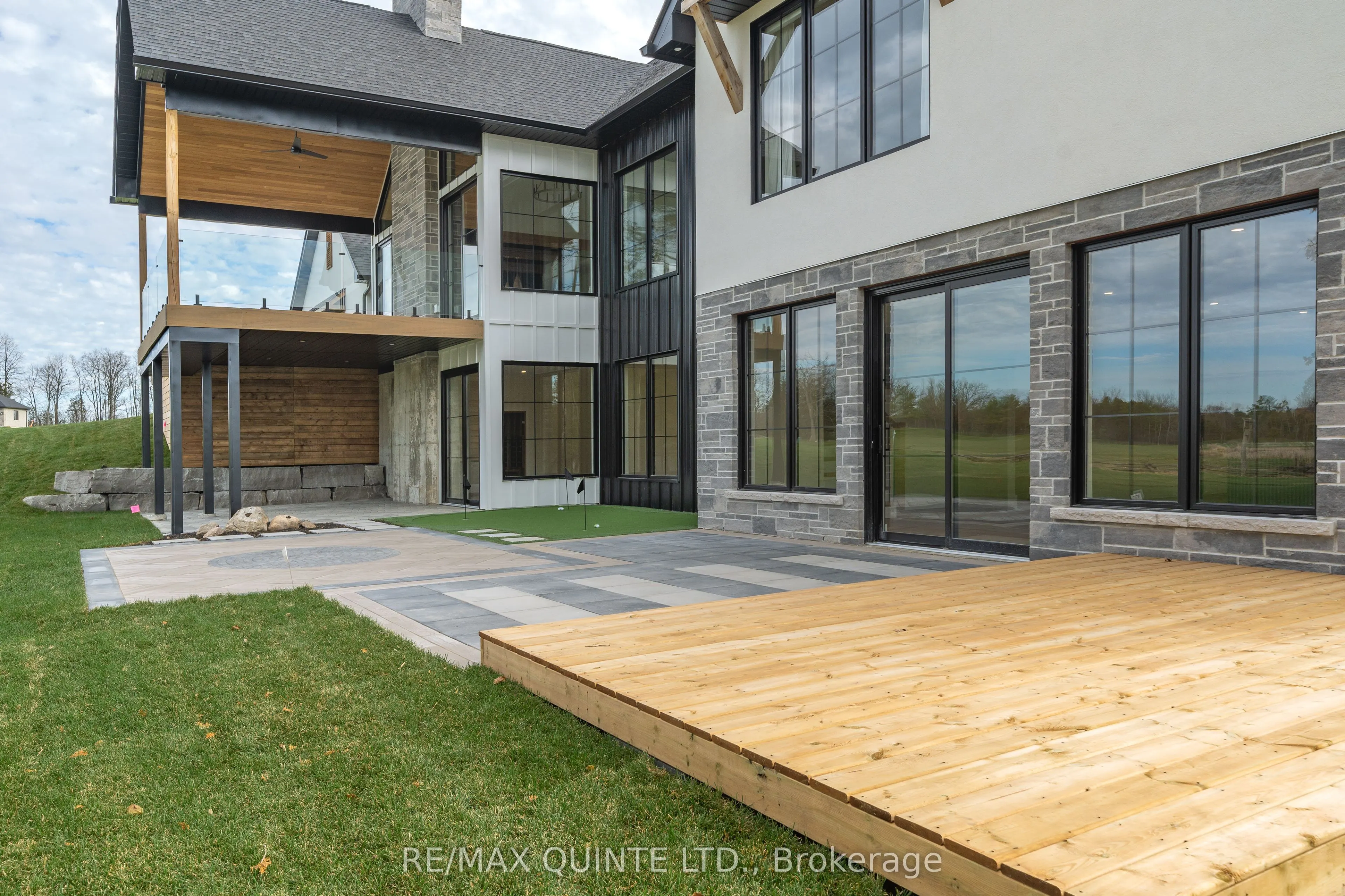 665 Harmony Road, #16