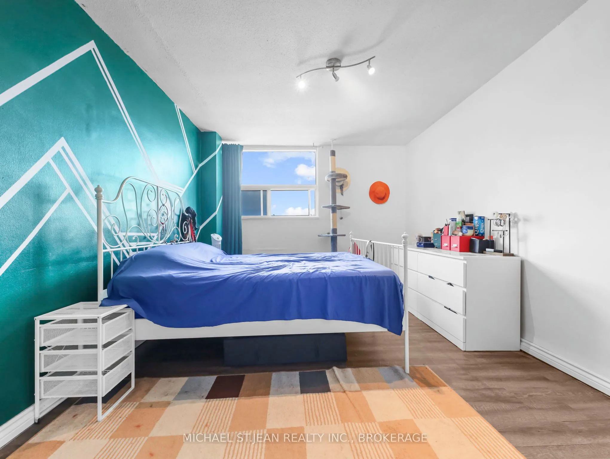 15 Albright Road, #1008
