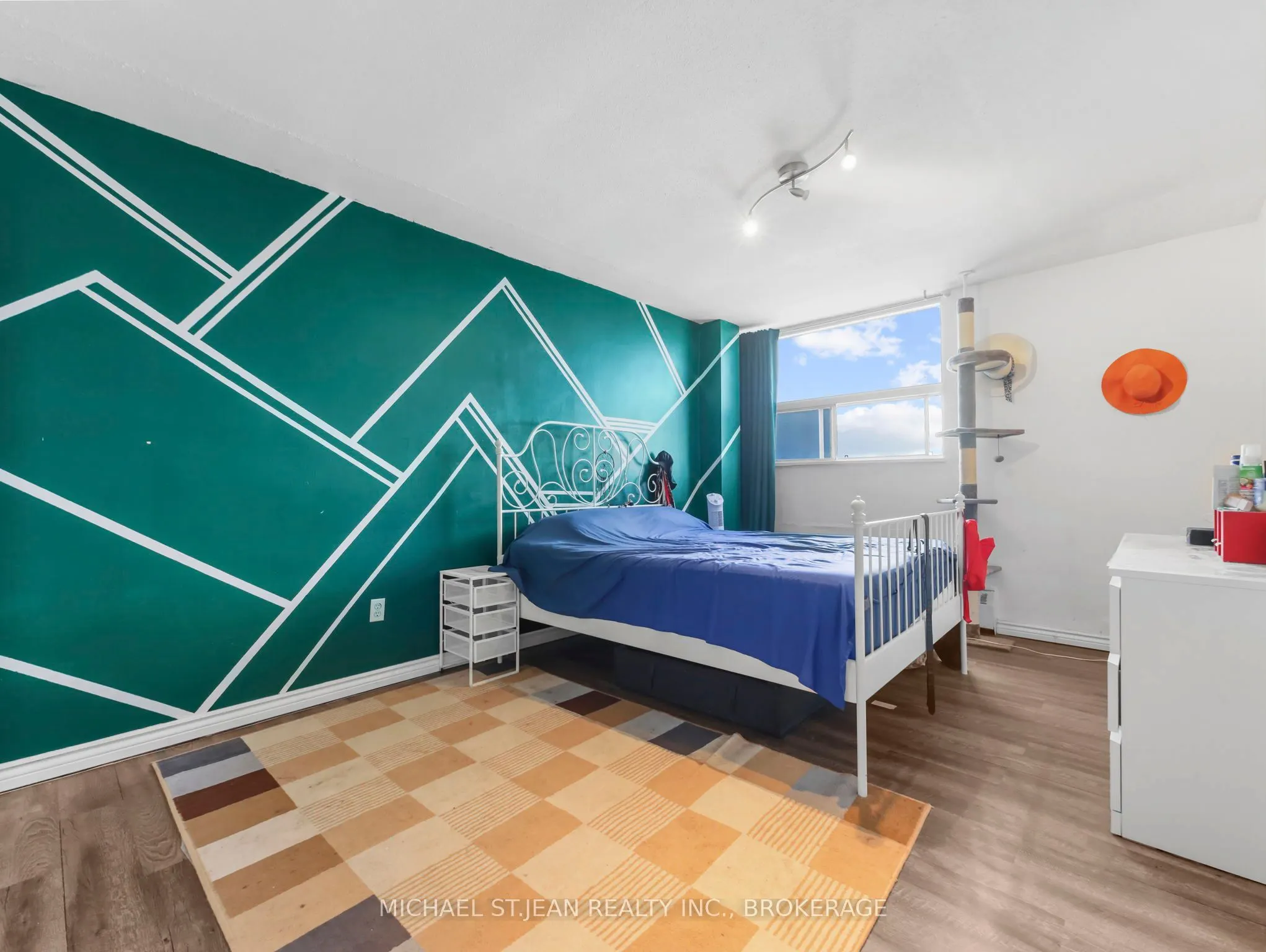 15 Albright Road, #1008