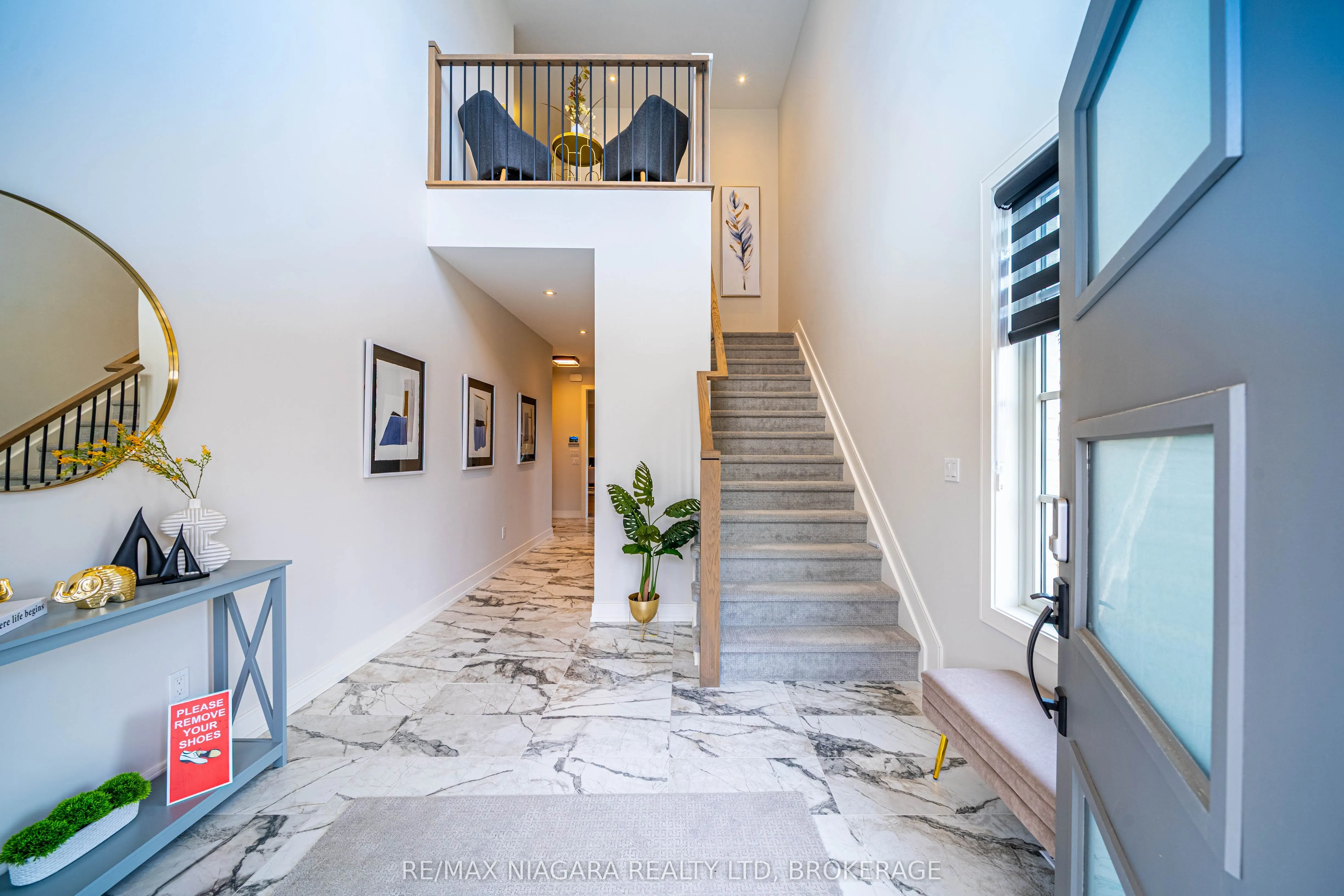 24 Grapeview Drive, #17