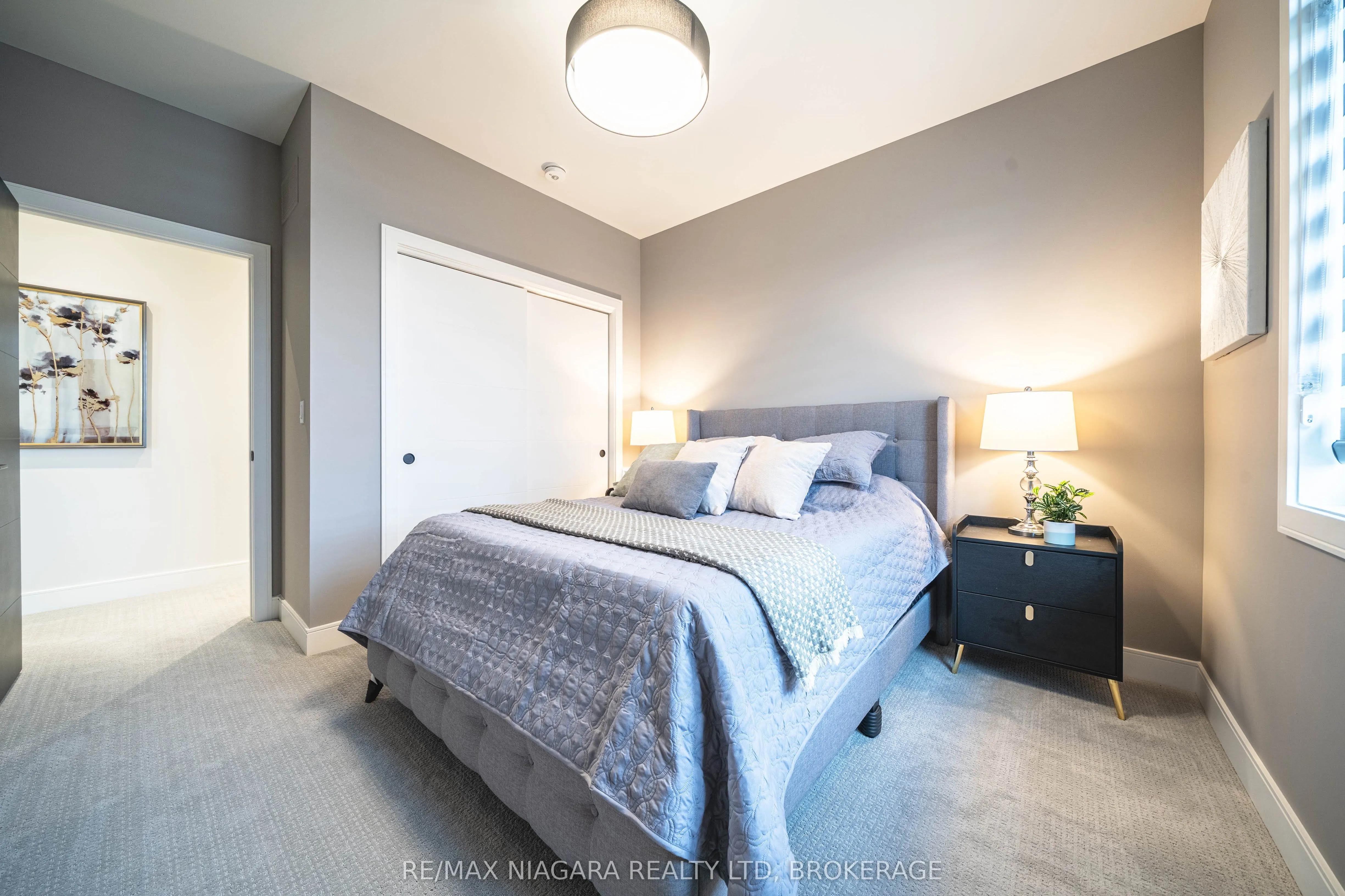 24 Grapeview Drive, #17
