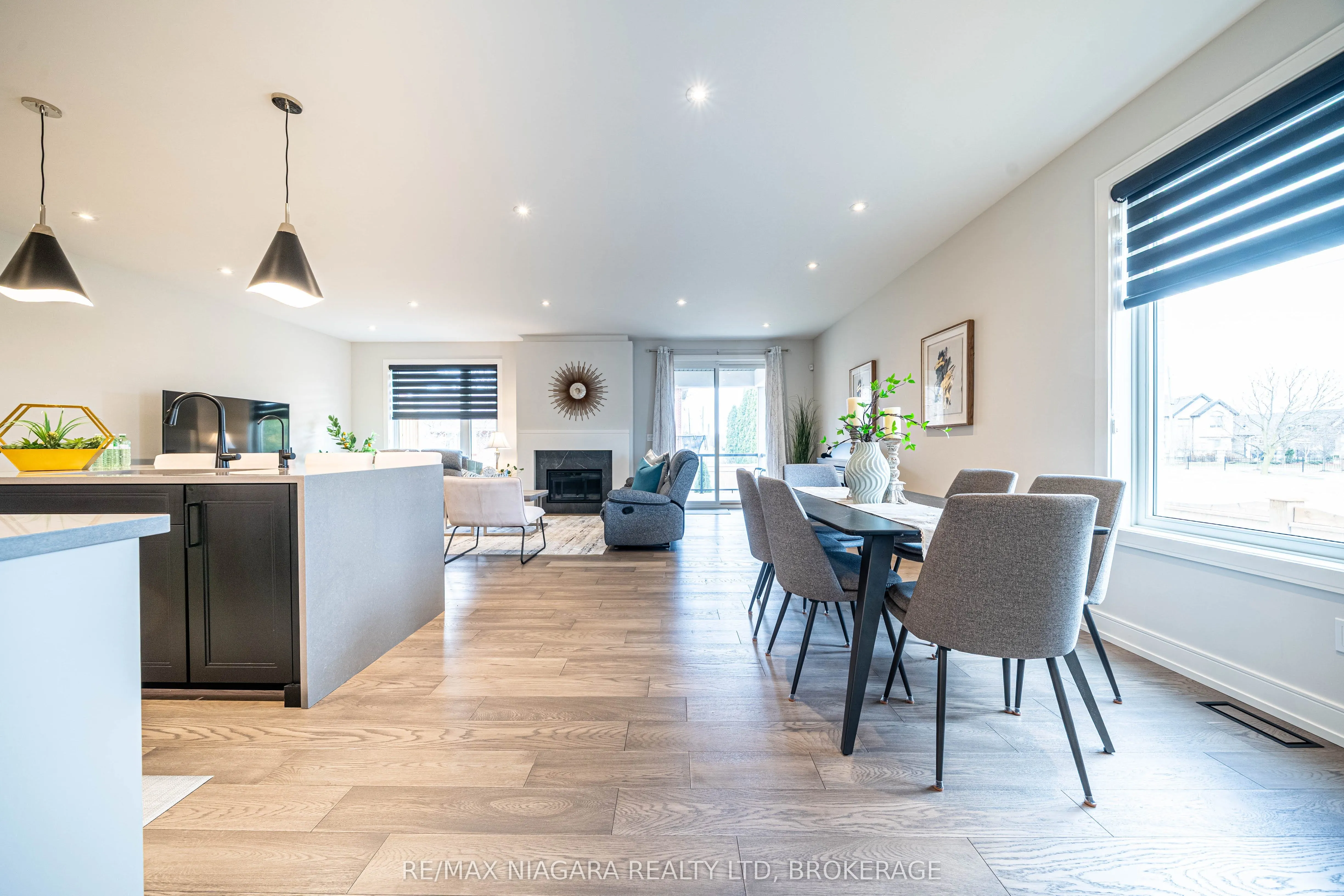 24 Grapeview Drive, #17