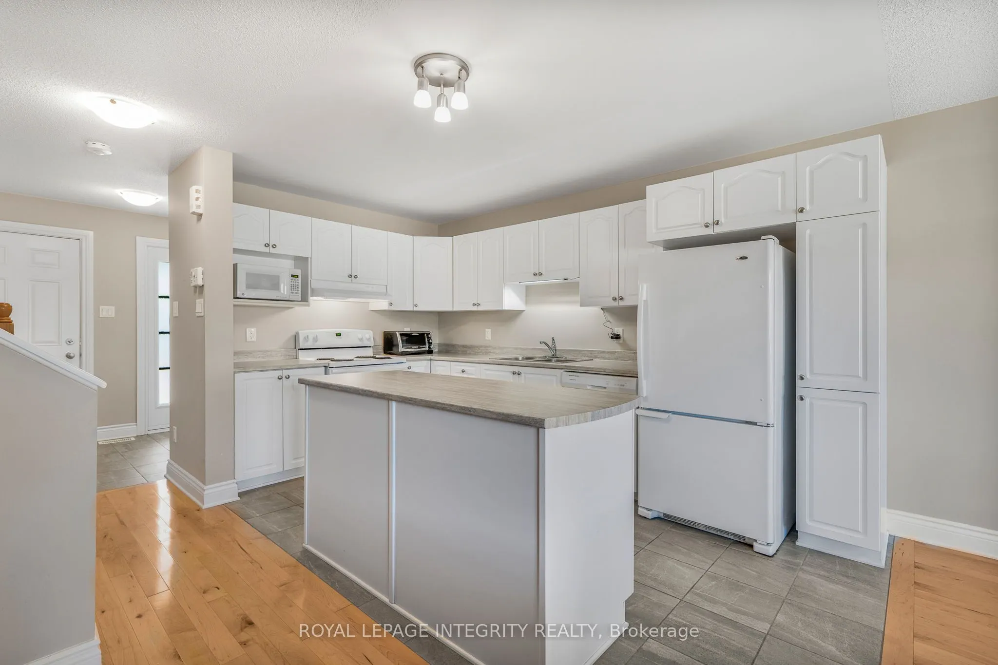 1132 Docteur Corbeil Boulevard