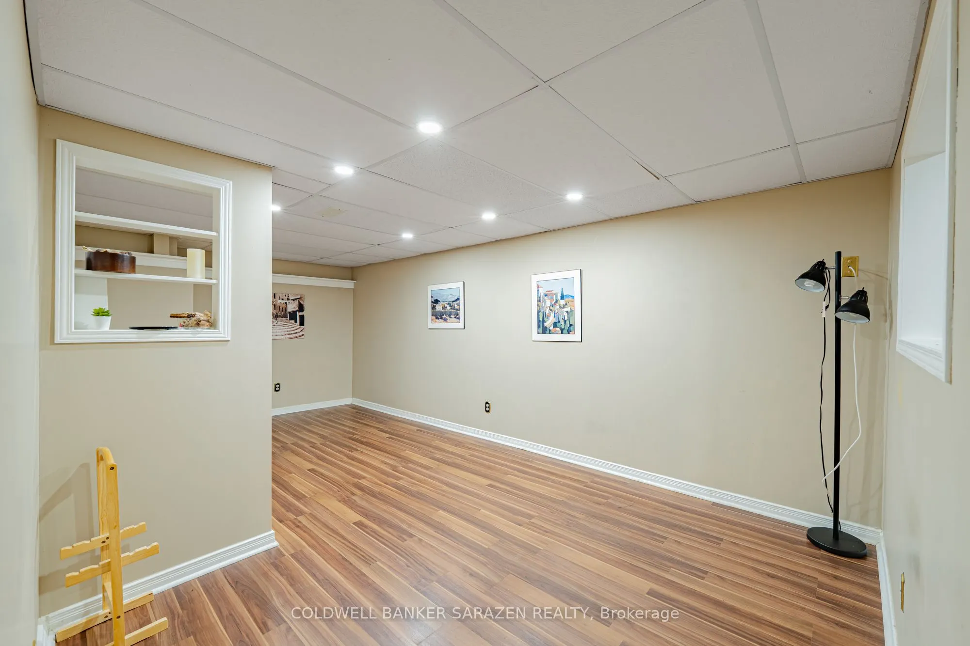 108 Ashpark Crescent