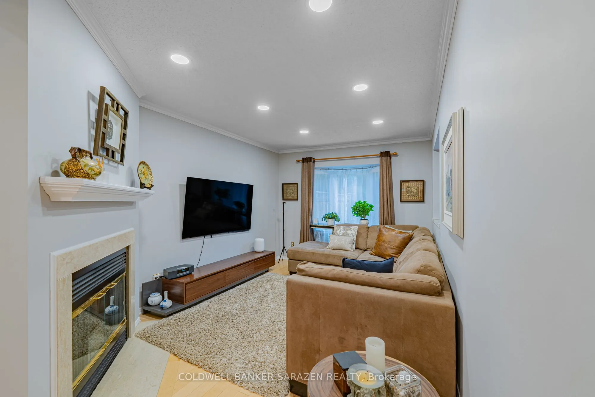 108 Ashpark Crescent